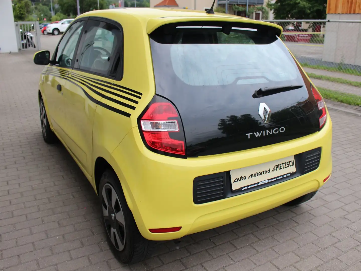 Renault Twingo Life 1.0 SCe 70 BT Tempomat Allwetter ZV Jaune - 2