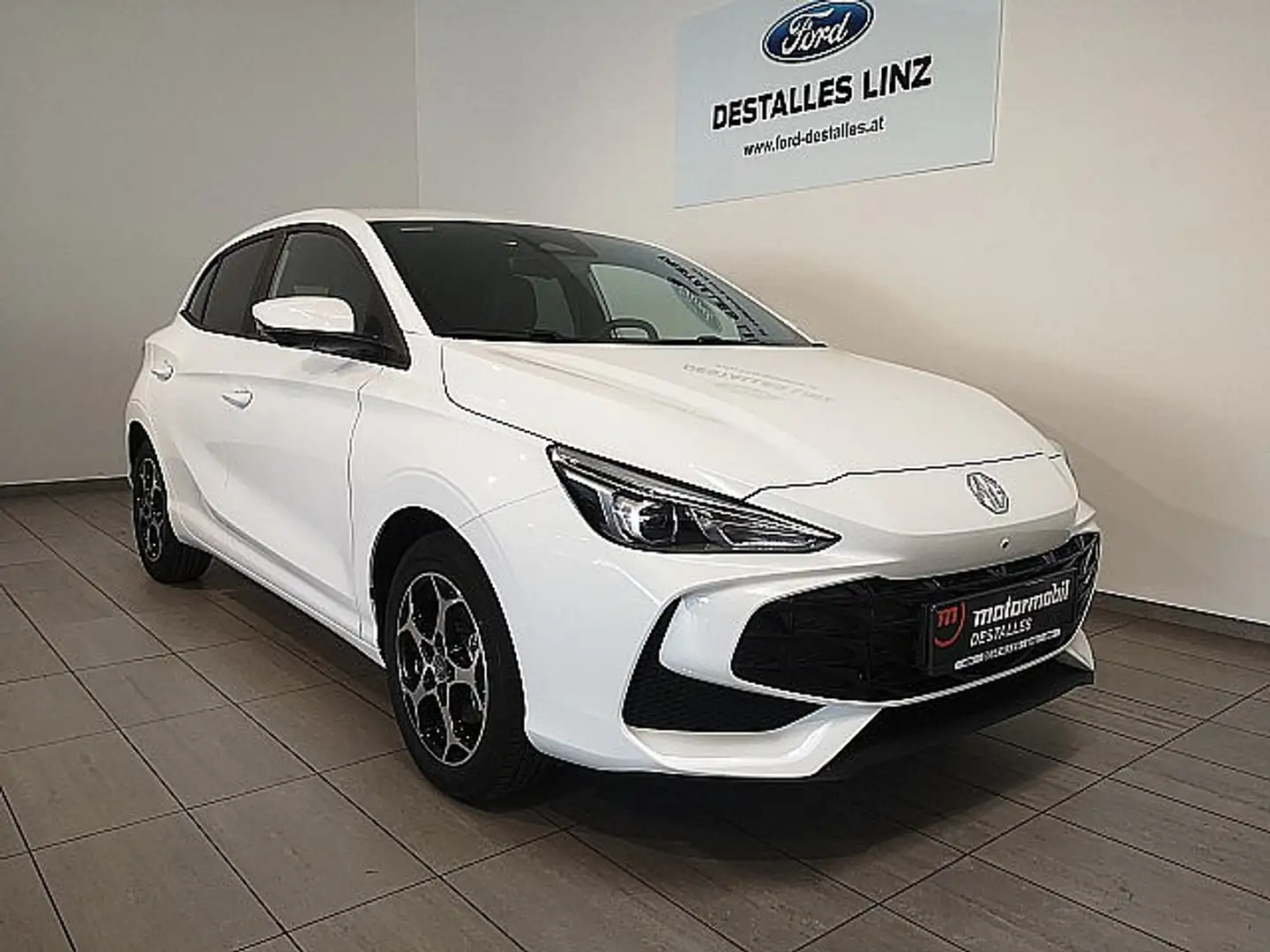 MG MG3 1,5 Hybrid+ Luxury Aut. *FAHRZEUG AM TRANSP... Wit - 2