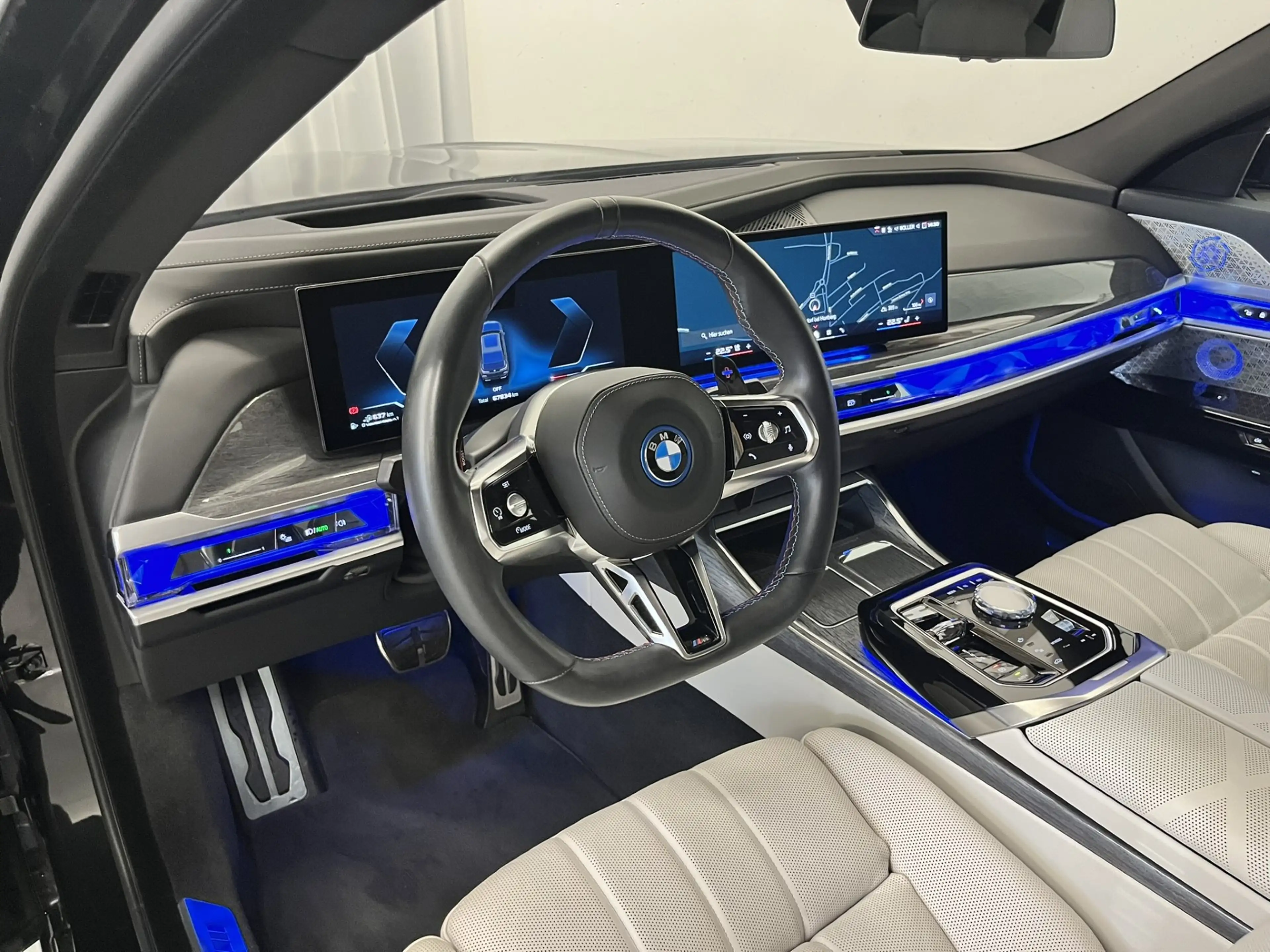 BMW 760 M760e xDrive *M-Performance Paket / Executive Paket* — photo 7