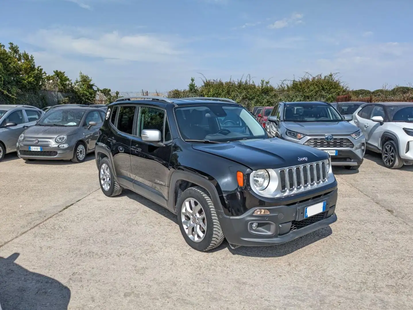 Jeep Renegade 1.6d 120cv NAVI LANE ASSIST SENS PARK CRUISE Чорний - 2