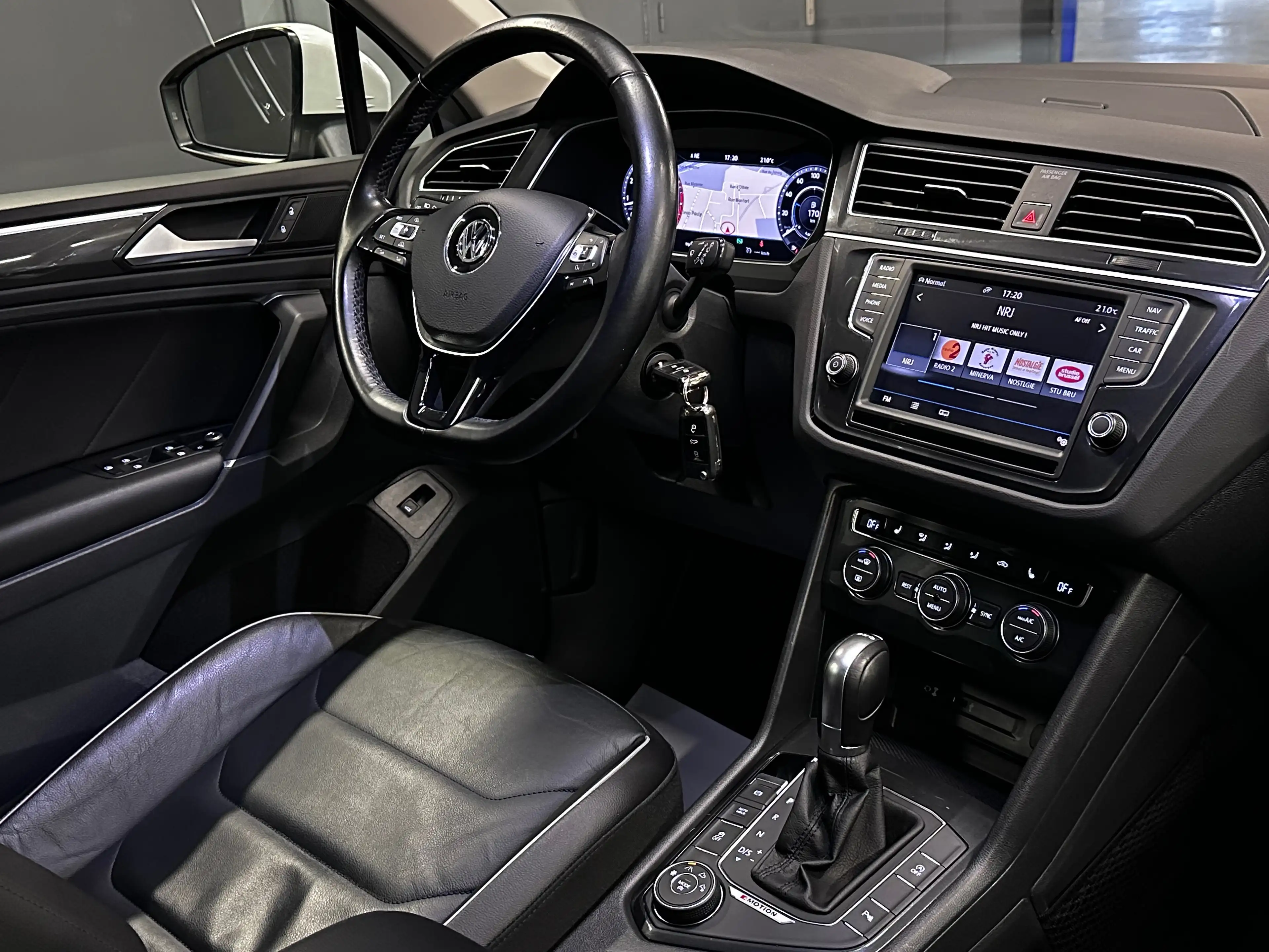 Volkswagen Tiguan Tiguan 1.4 TSI 4Motion Highline BMT DSG — photo 9