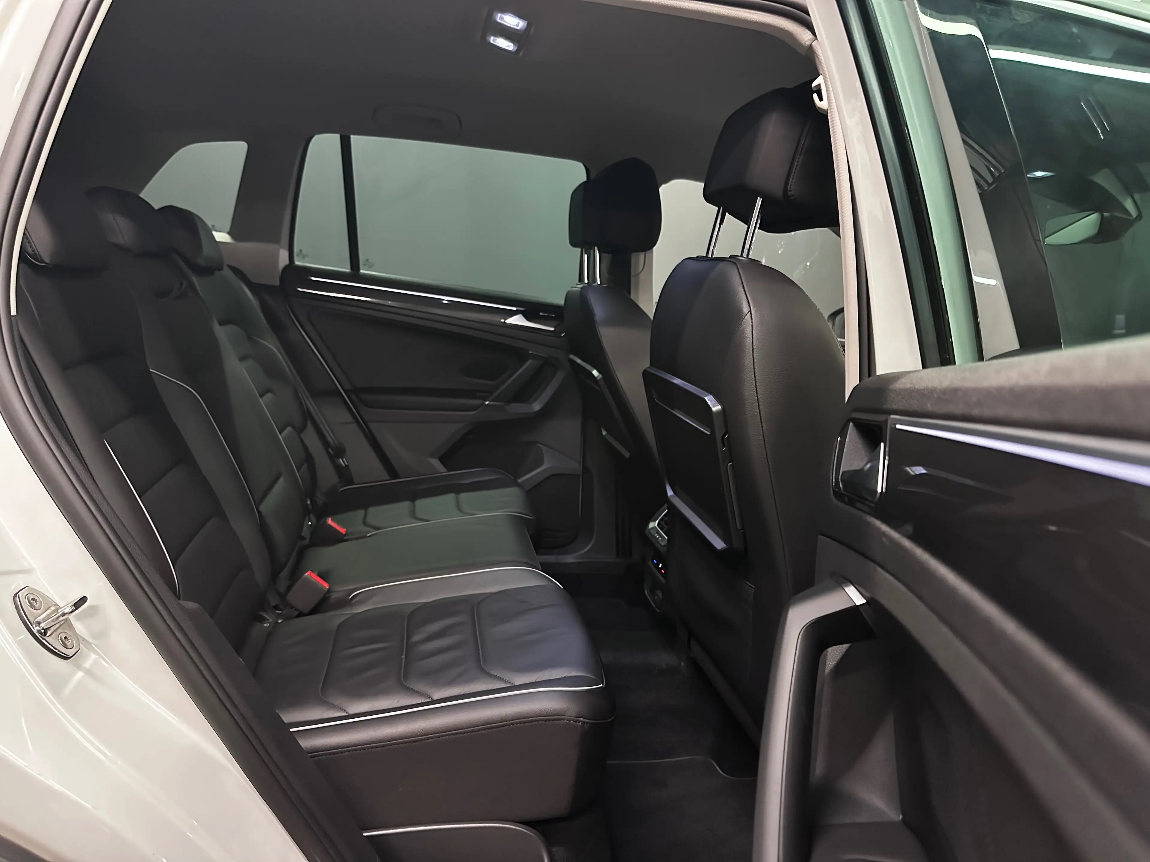 Volkswagen Tiguan Tiguan 1.4 TSI 4Motion Highline BMT DSG — photo 8