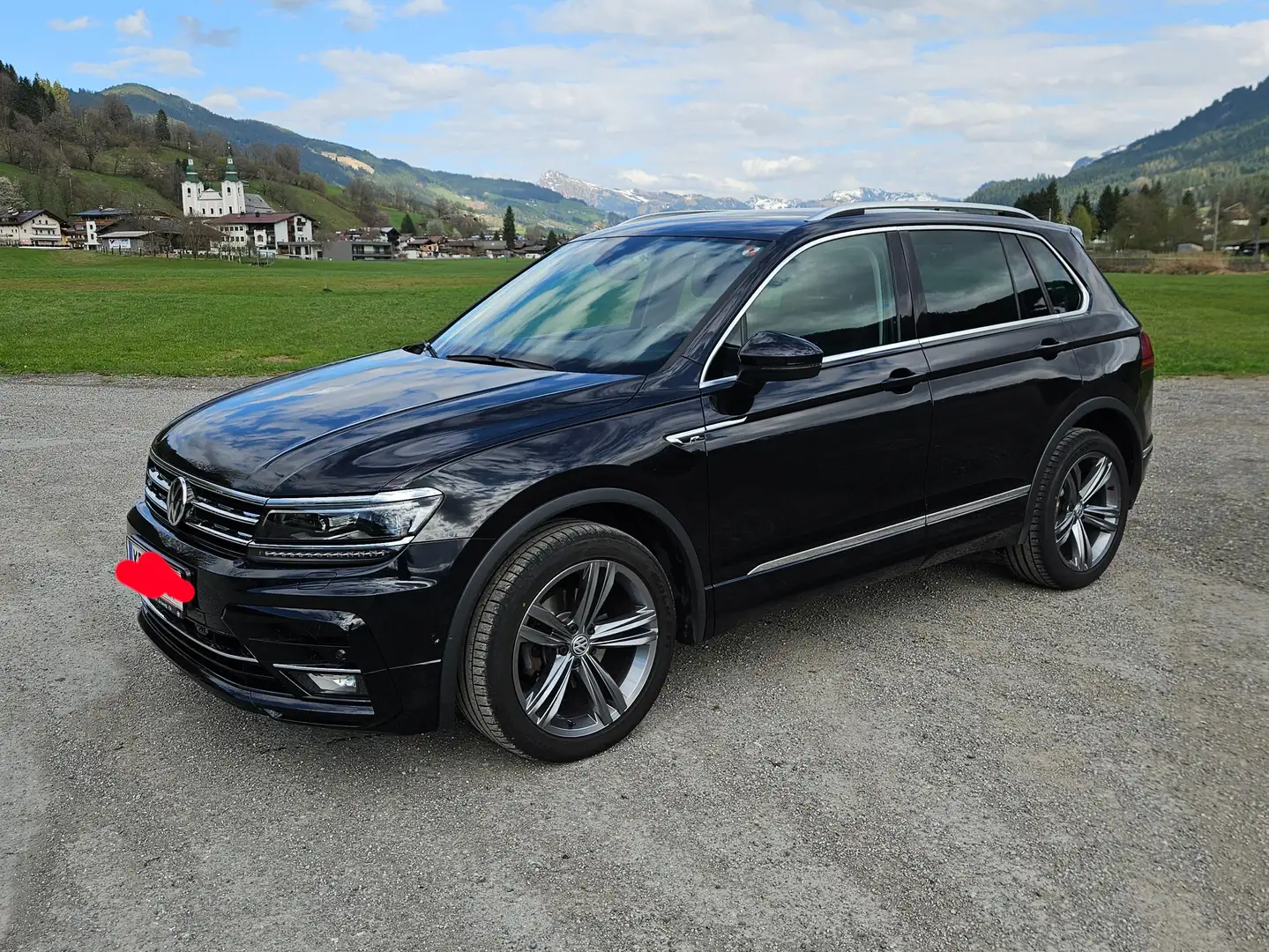 Volkswagen Tiguan Tiguan 2,0 TDI SCR 4Motion Highline DSG Highline Schwarz - 1