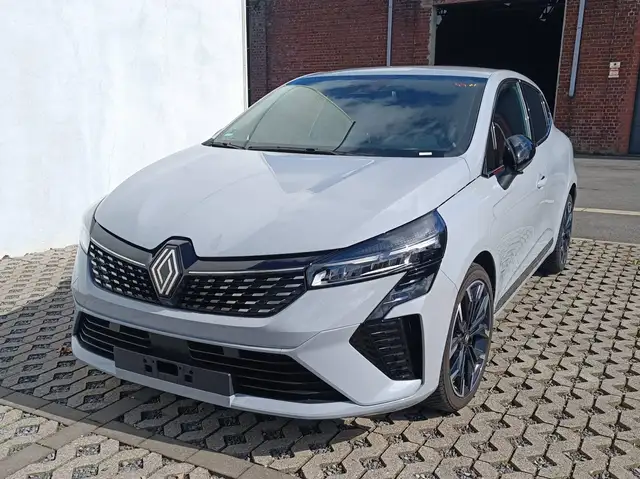 Renault Clio main image