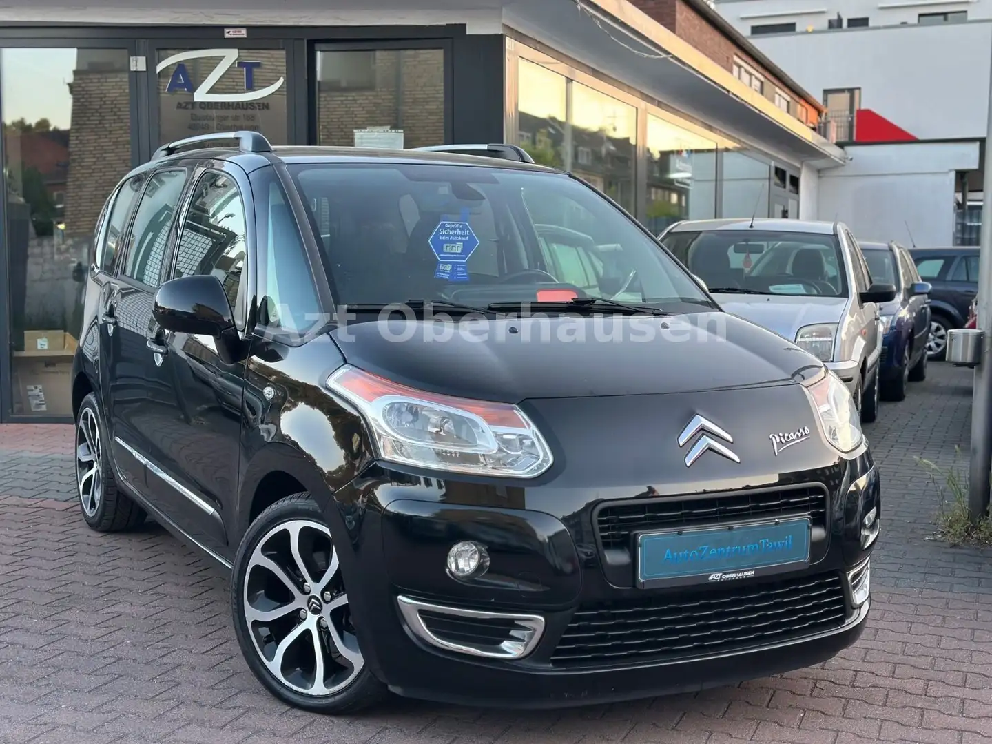 Citroen C3 Picasso 1.6 Selection*KLIMA*TÜV NEU*2.HAND* Černá - 1