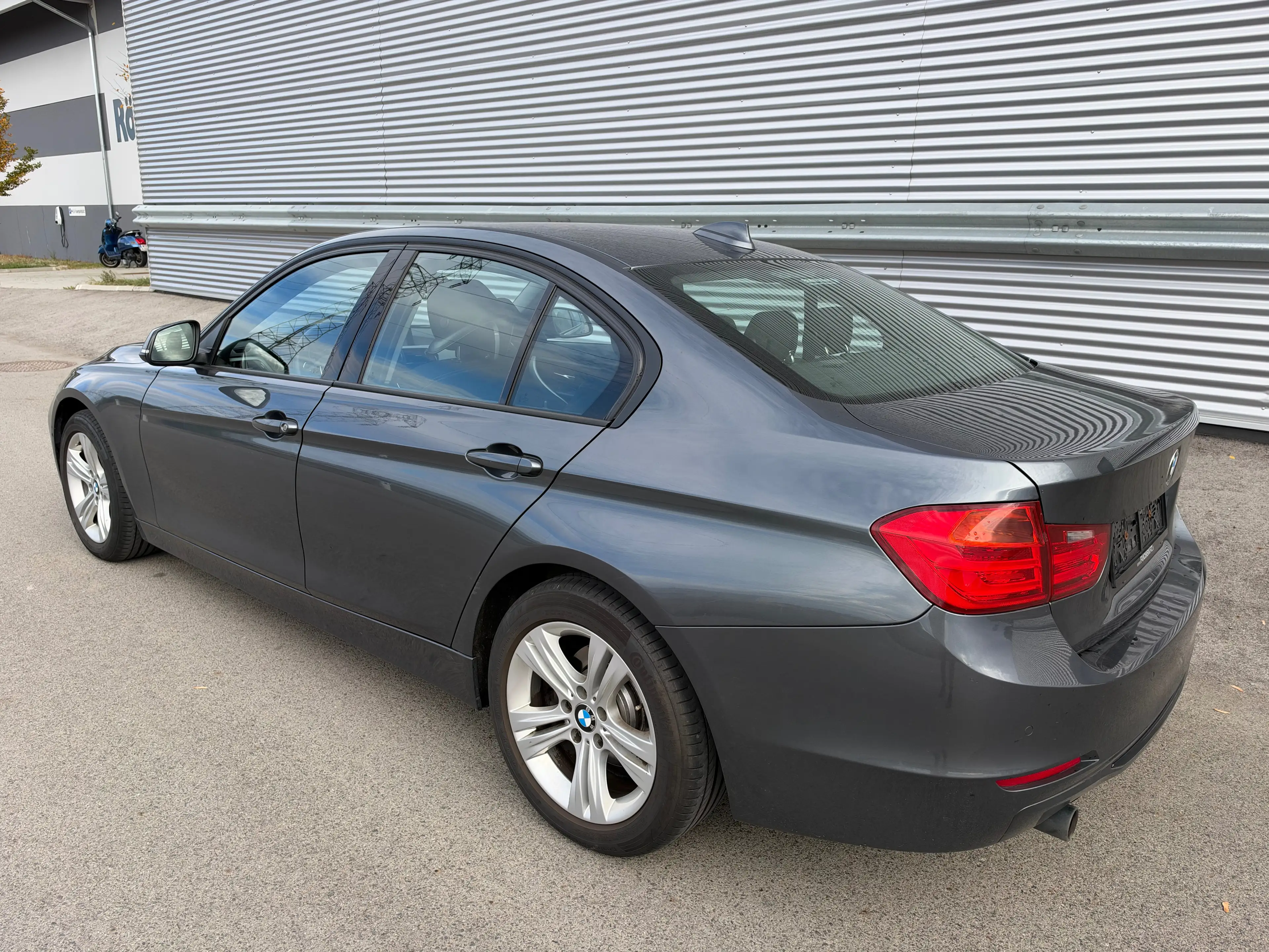 BMW 320 d xDrive Sport-Paket Aut. ID:14 — photo 5