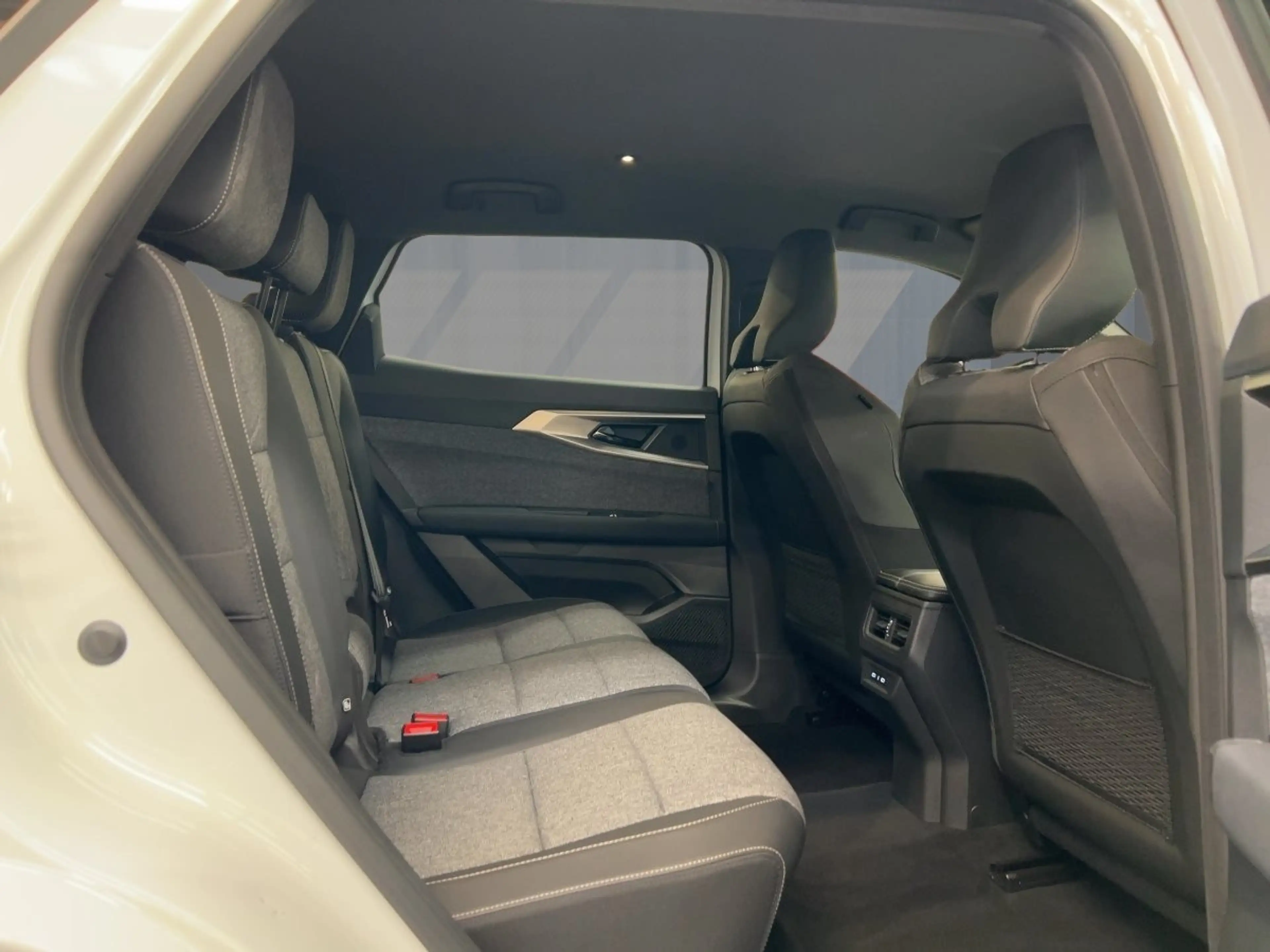 Renault Espace Techno Full Hybrid E-Tech 200 7- Sitzer Facelift — photo 9