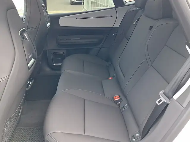 Polestar 4 Long Range 100kWh Single Motor Prime Ansicht 14