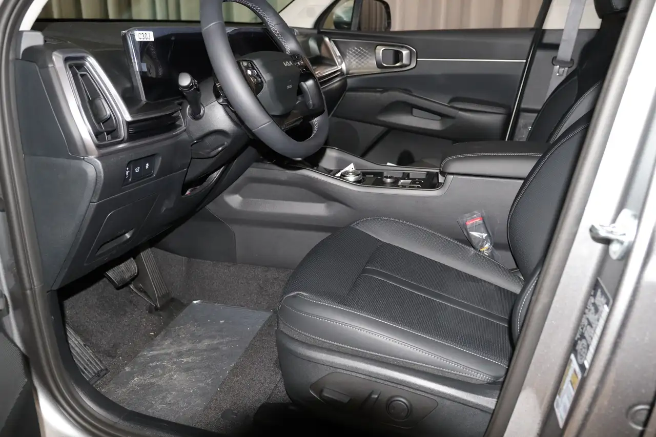 Kia Sorento снимка Kia Sorento