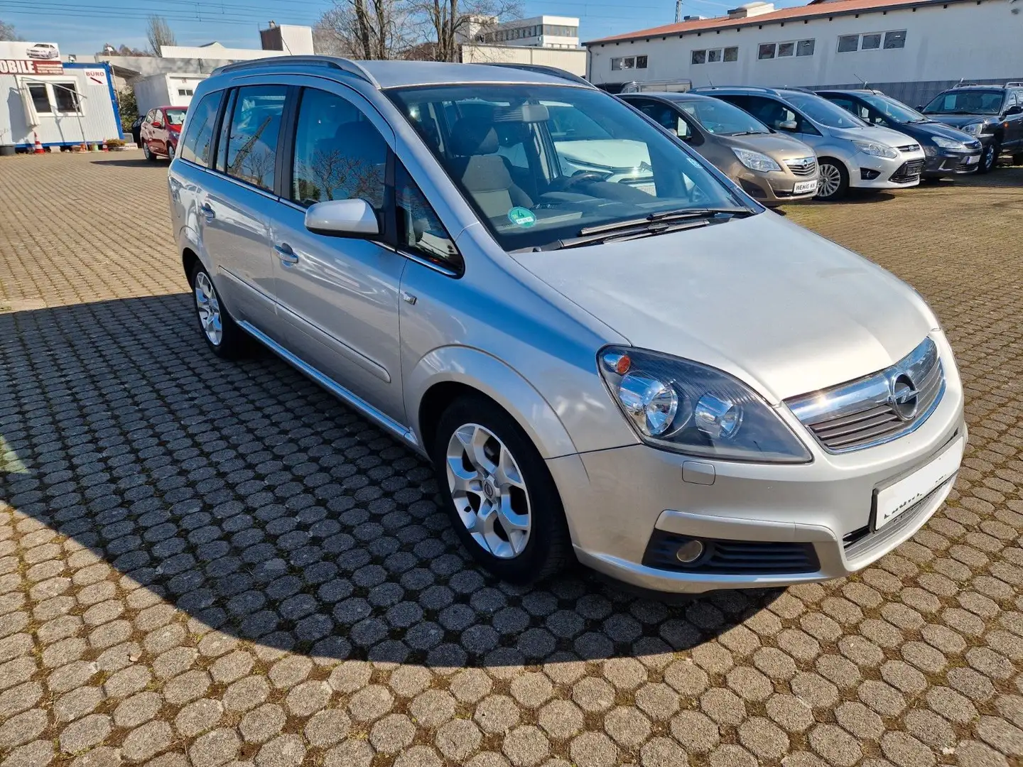 Opel Zafira B Edition Silber - 1