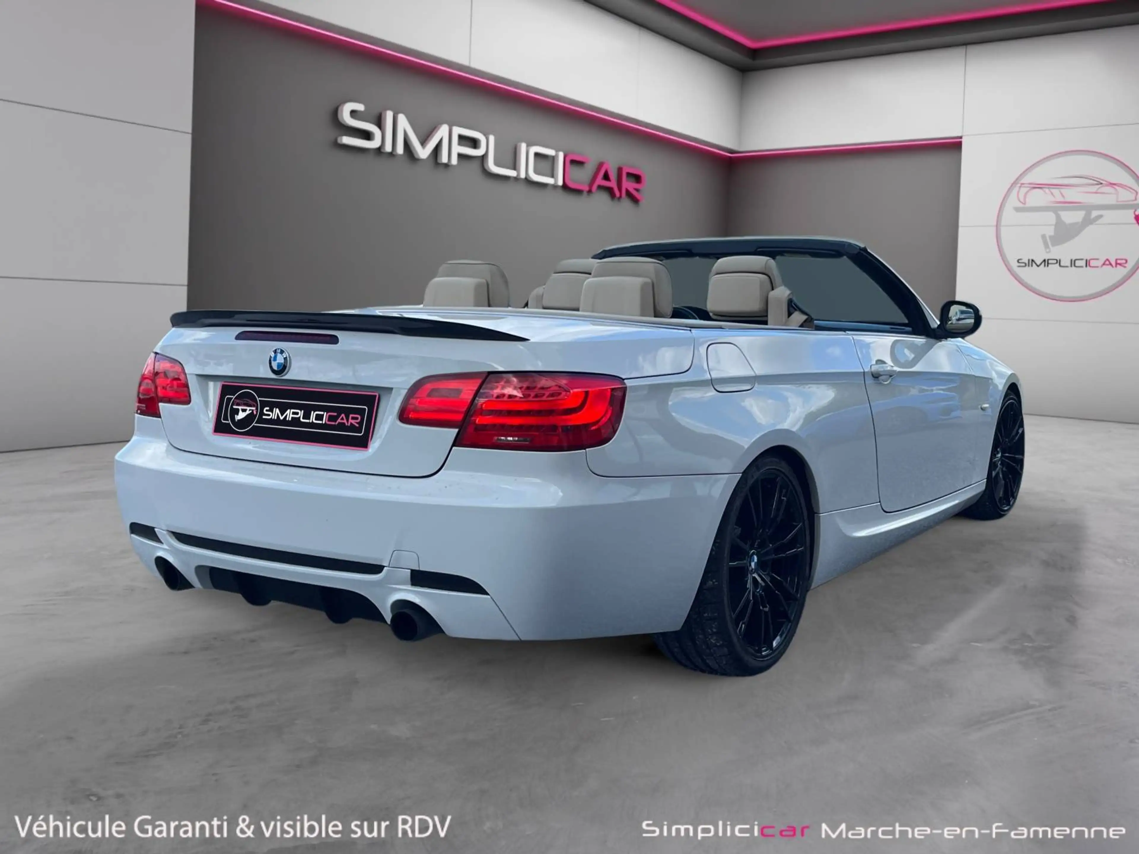 BMW 335 Cabriolet 335IS A Cabriolet — photo 15