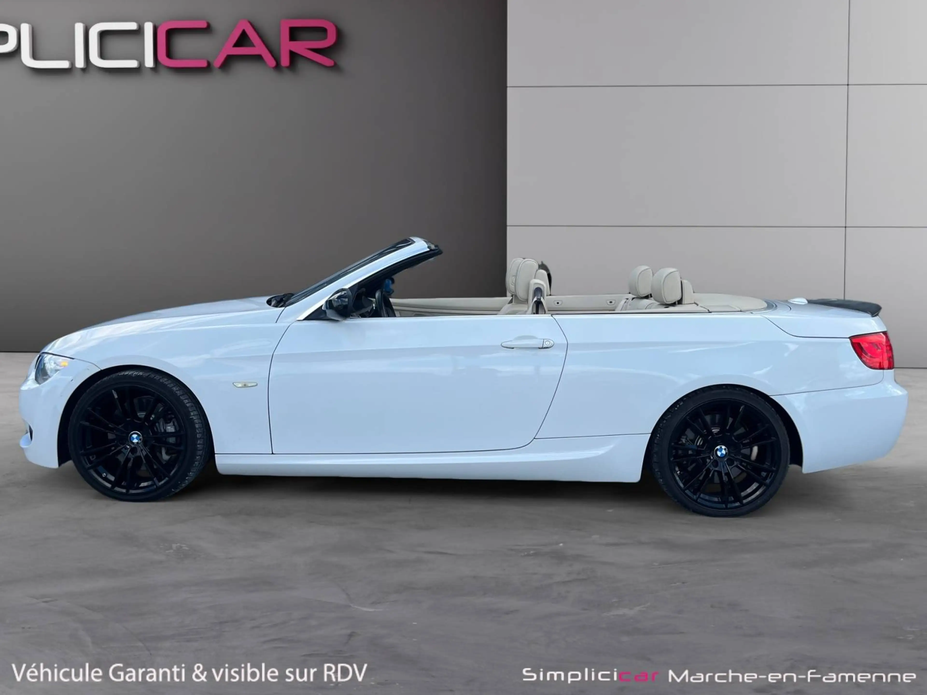 BMW 335 Cabriolet 335IS A Cabriolet — photo 12