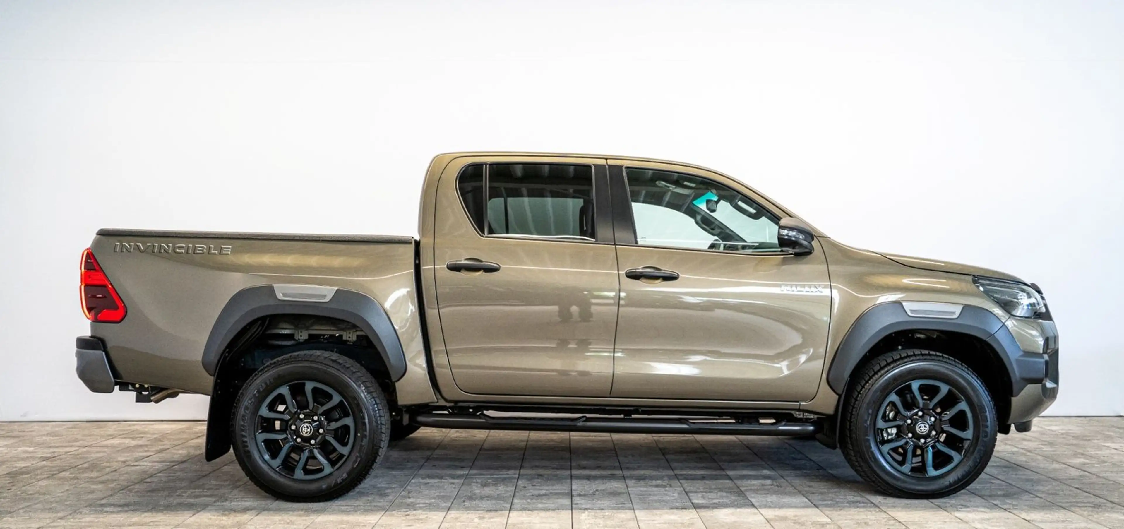 Toyota Hilux 2.8 D4-D Invincible °Mild HYBRID°AHK°Wanne — photo 5