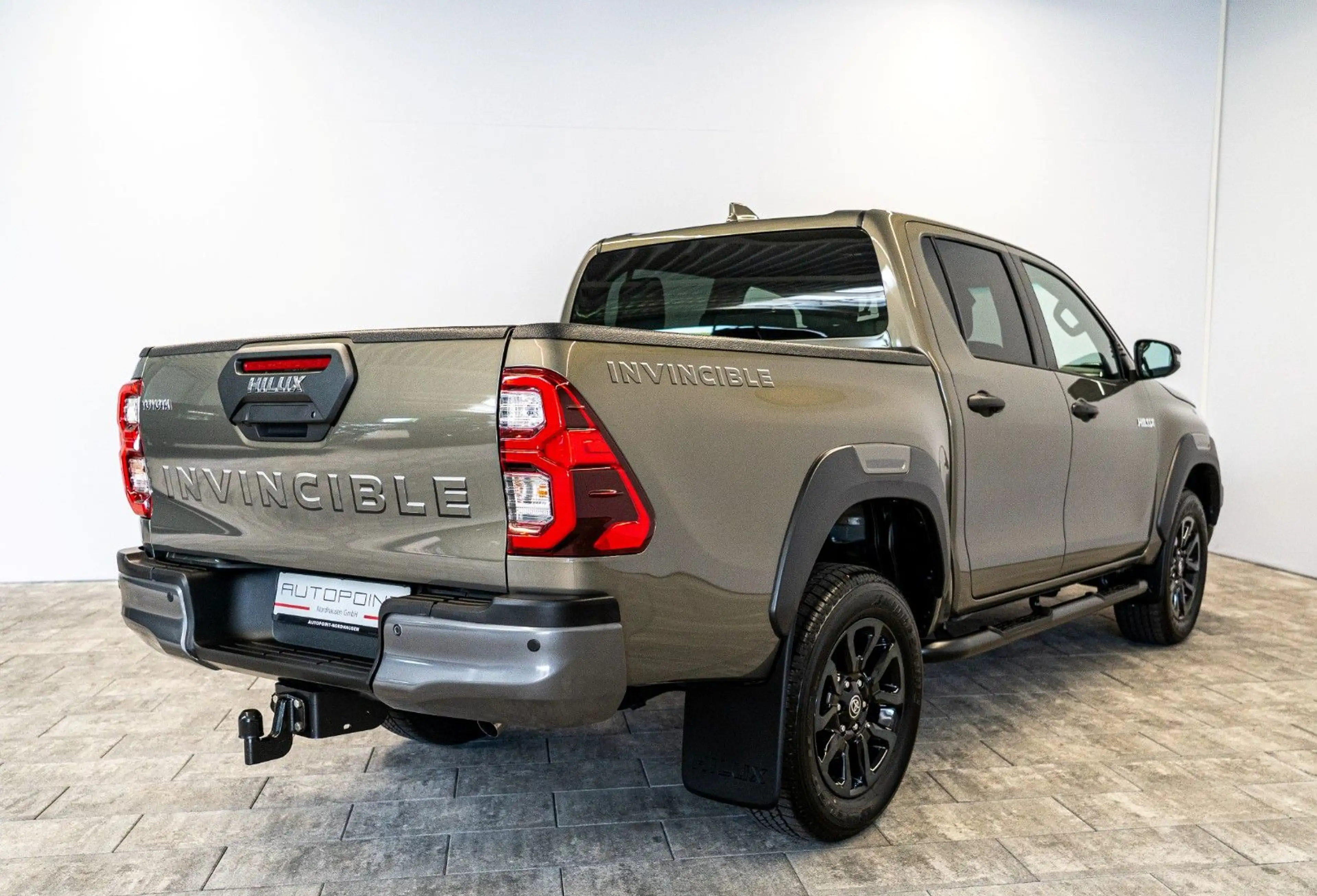 Toyota Hilux 2.8 D4-D Invincible °Mild HYBRID°AHK°Wanne — photo 4