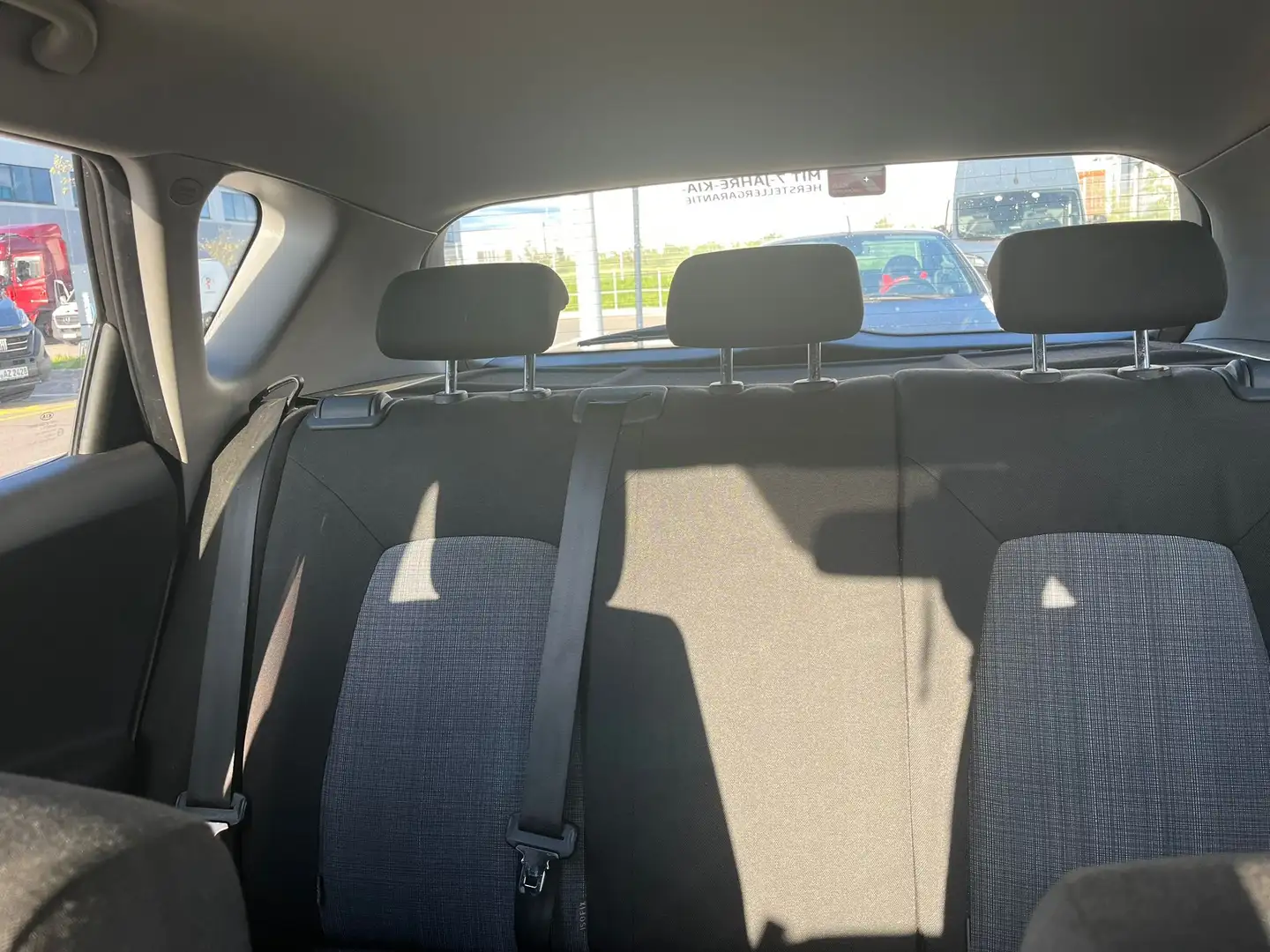 Kia Ceed / cee'd Ceed 1.4 Schwarz - 2