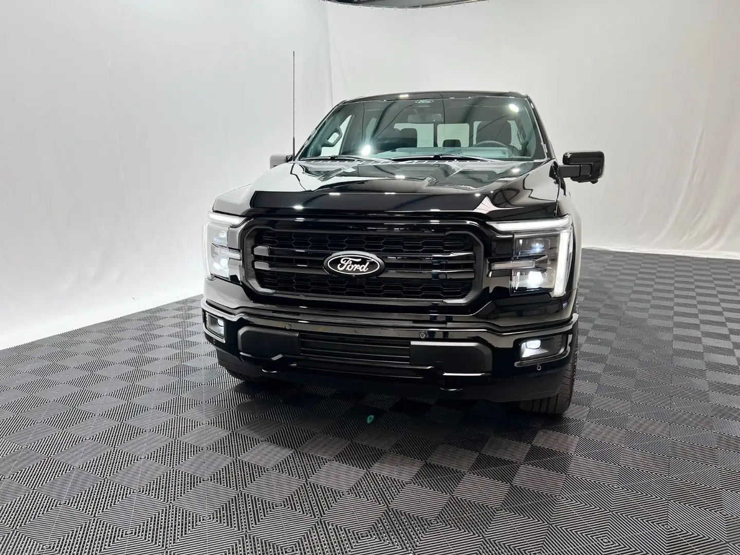Ford F 150 F-150 Lariat 5.0L V8  5,5" Black Ed. MY25 Schwarz - 2