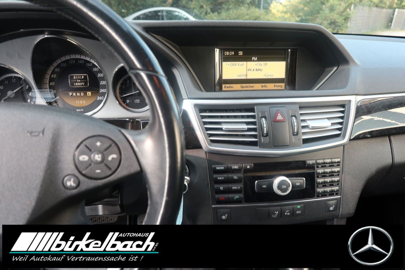 Mercedes-Benz E 200 T CGI BlueEfficiency — photo 5