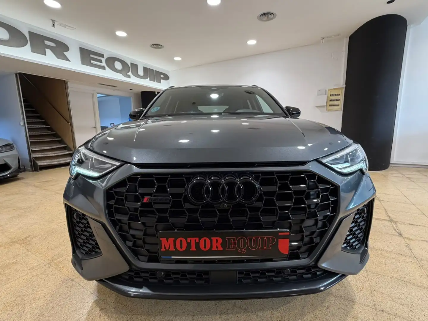 Audi RS Q3 Sportback 2.5 TFSI quattro S tronic Gris - 2