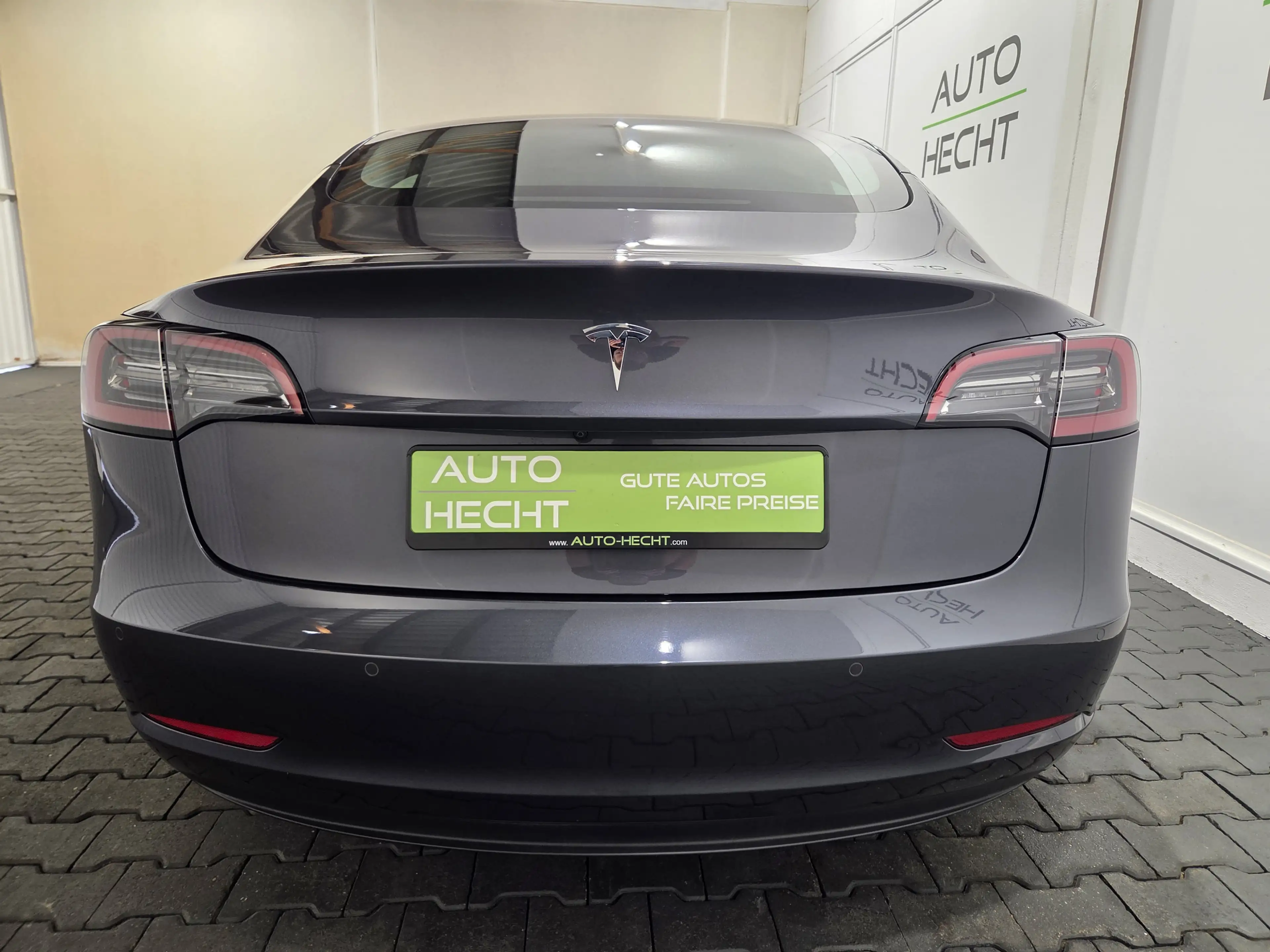 Tesla Model 3 ACC, Panorama, 18 Zoll, Kamera, 1.Hand — photo 6