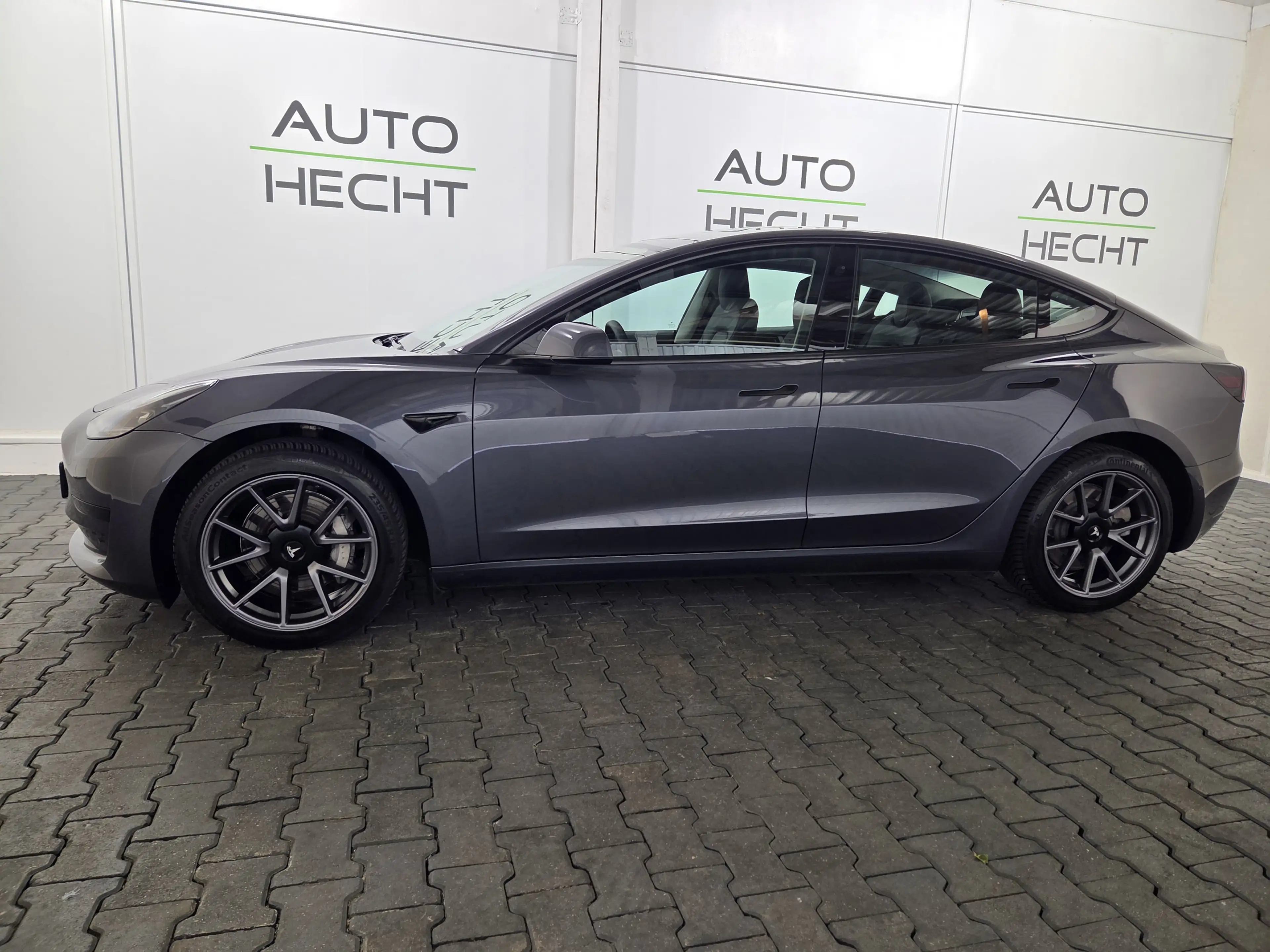 Tesla Model 3 ACC, Panorama, 18 Zoll, Kamera, 1.Hand — photo 7