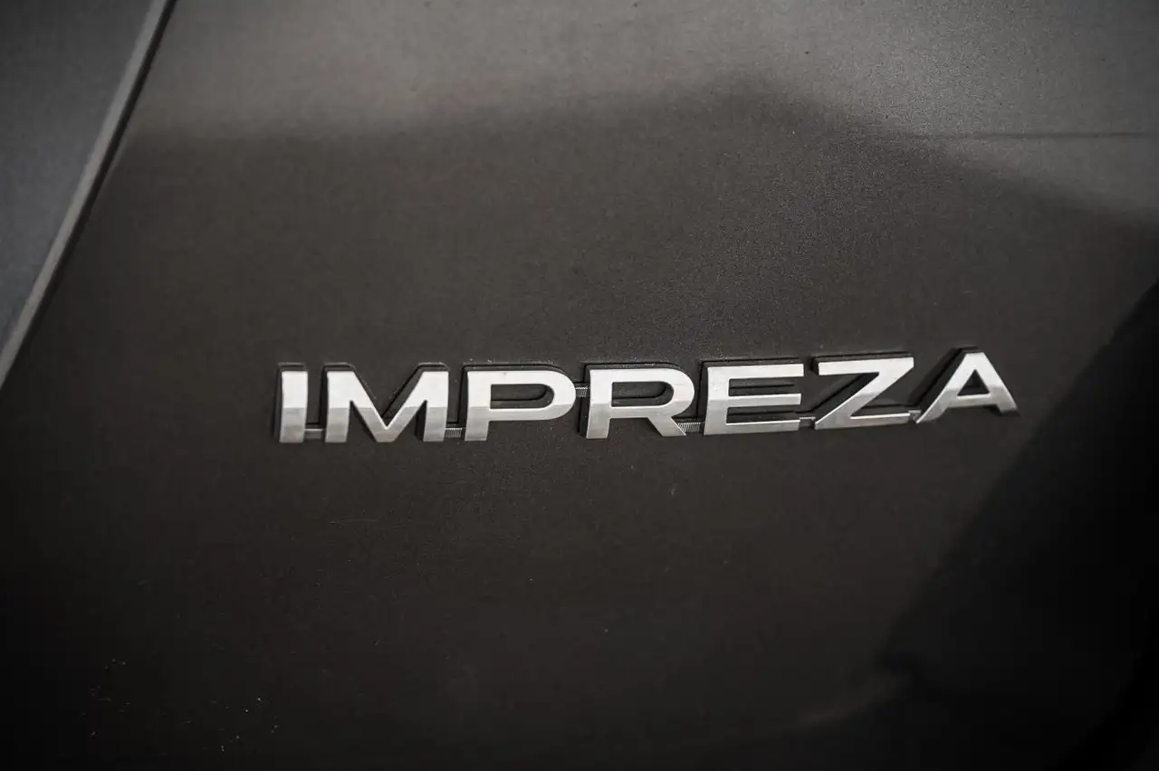 Subaru Impreza fotografie Subaru Impreza