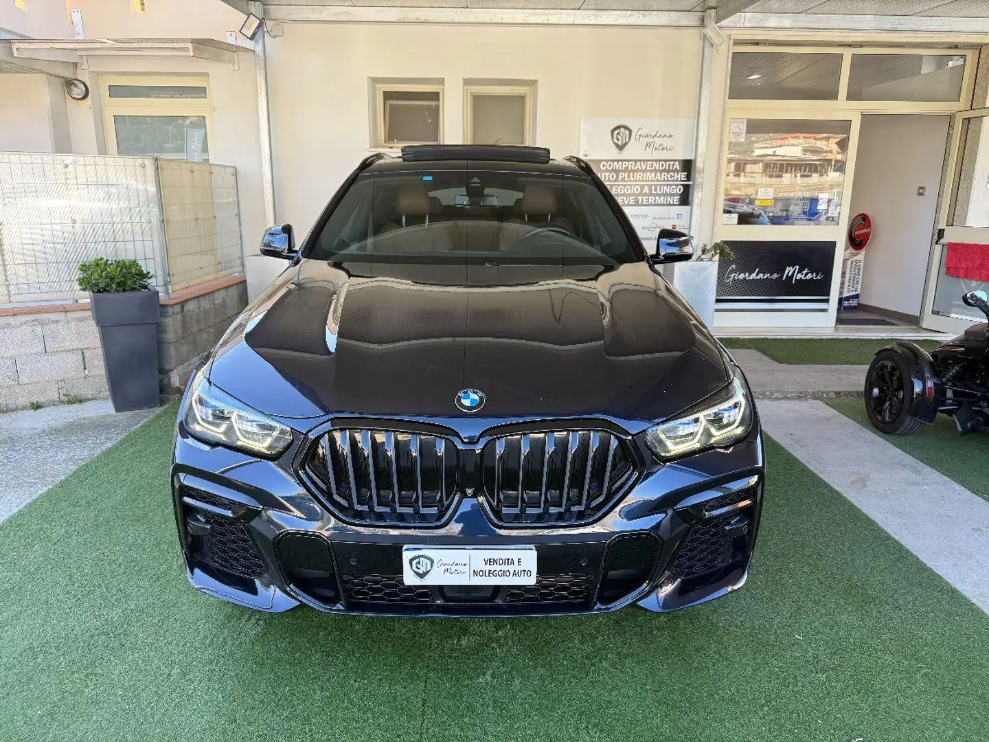 BMW X6 xdrive40d mhev 48V Msport auto Blu/Azzurro - 2