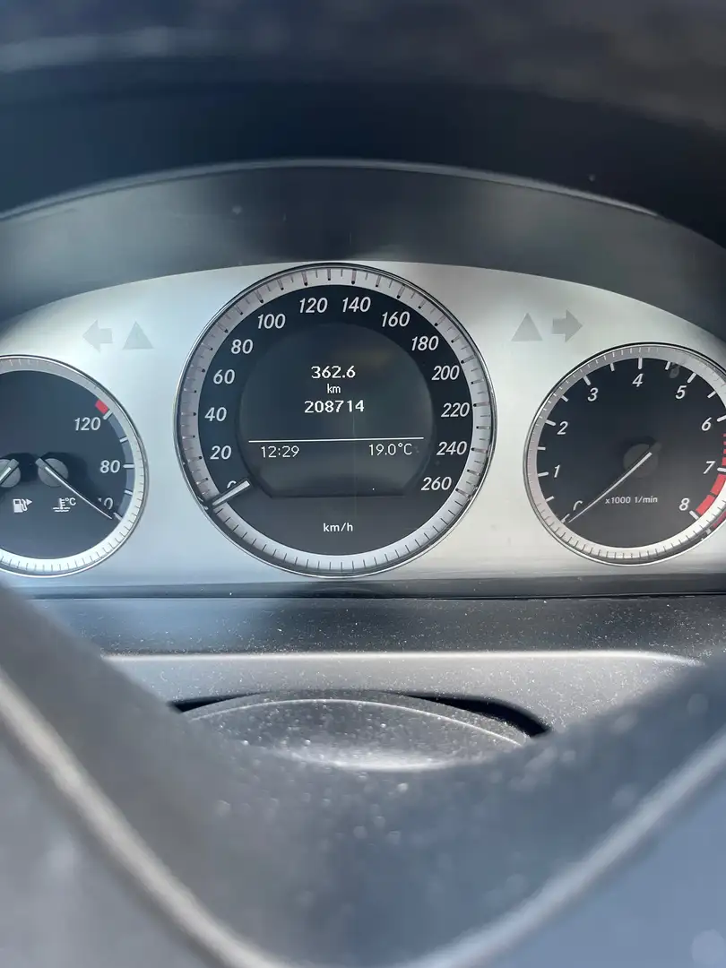 Mercedes-Benz C 180 C 180 K Bl.E Bns Ed El Gris - 1