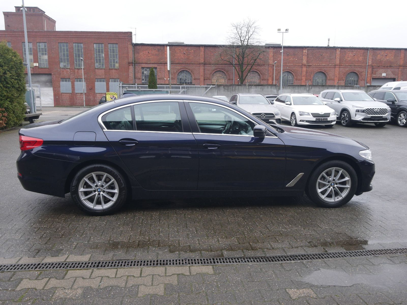 BMW 530 e Limousine Business Leder Navi Head-up ACC — photo 2