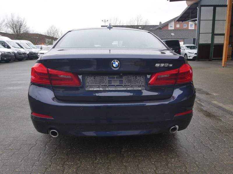 BMW 530 e Limousine Business Leder Navi Head-up ACC — photo 4