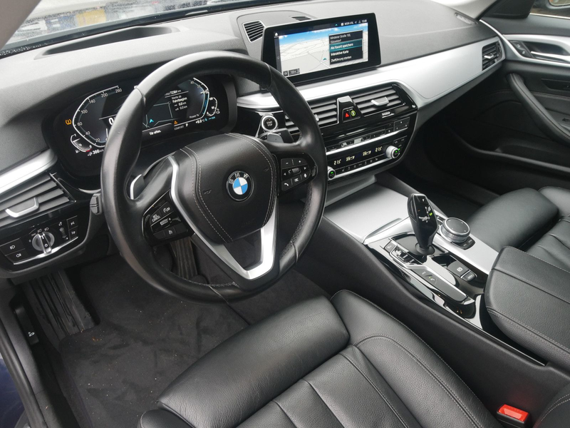 BMW 530 e Limousine Business Leder Navi Head-up ACC — photo 9