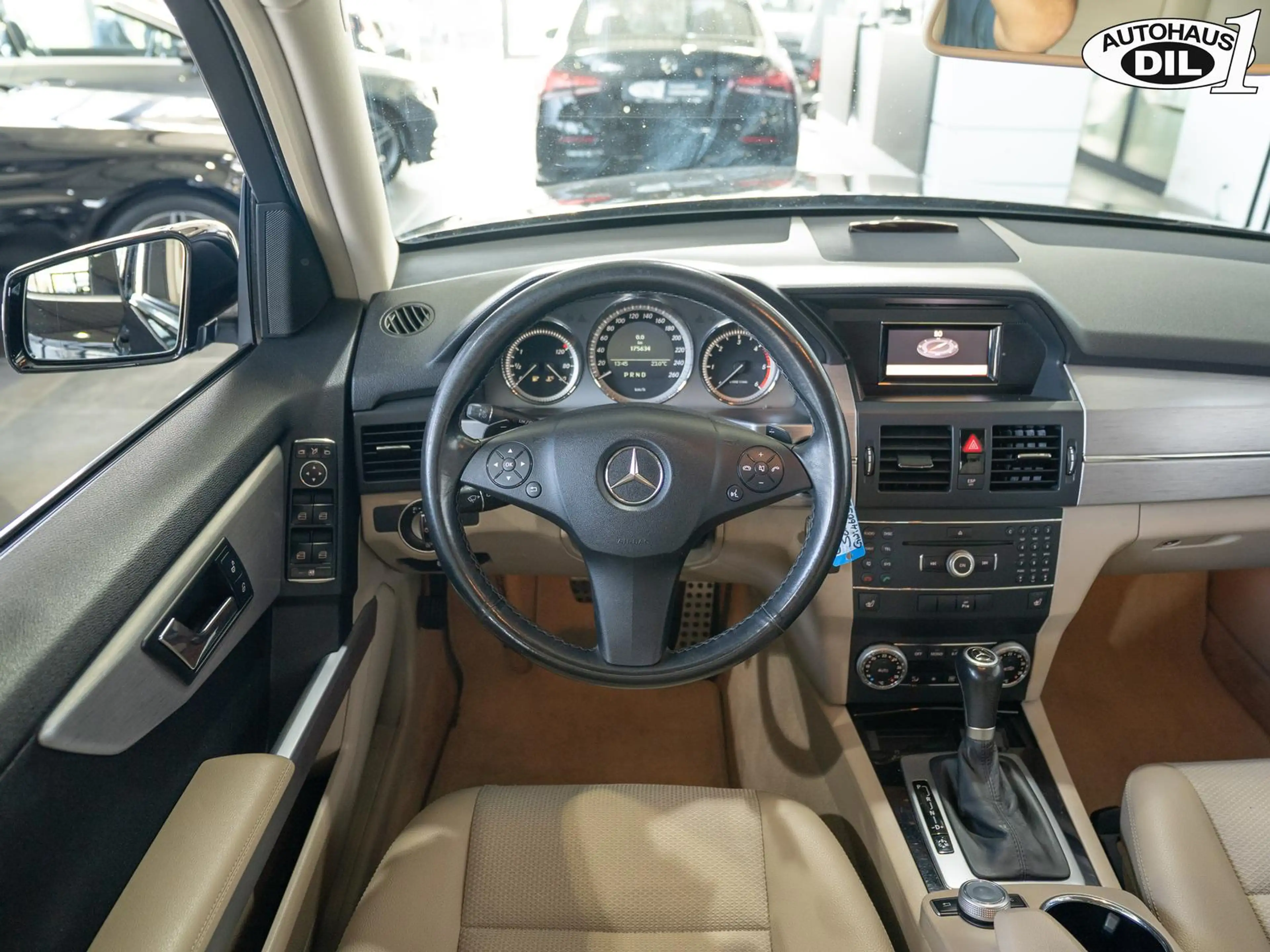 Mercedes-Benz GLK 350 3.0 CDI KAT — photo 15
