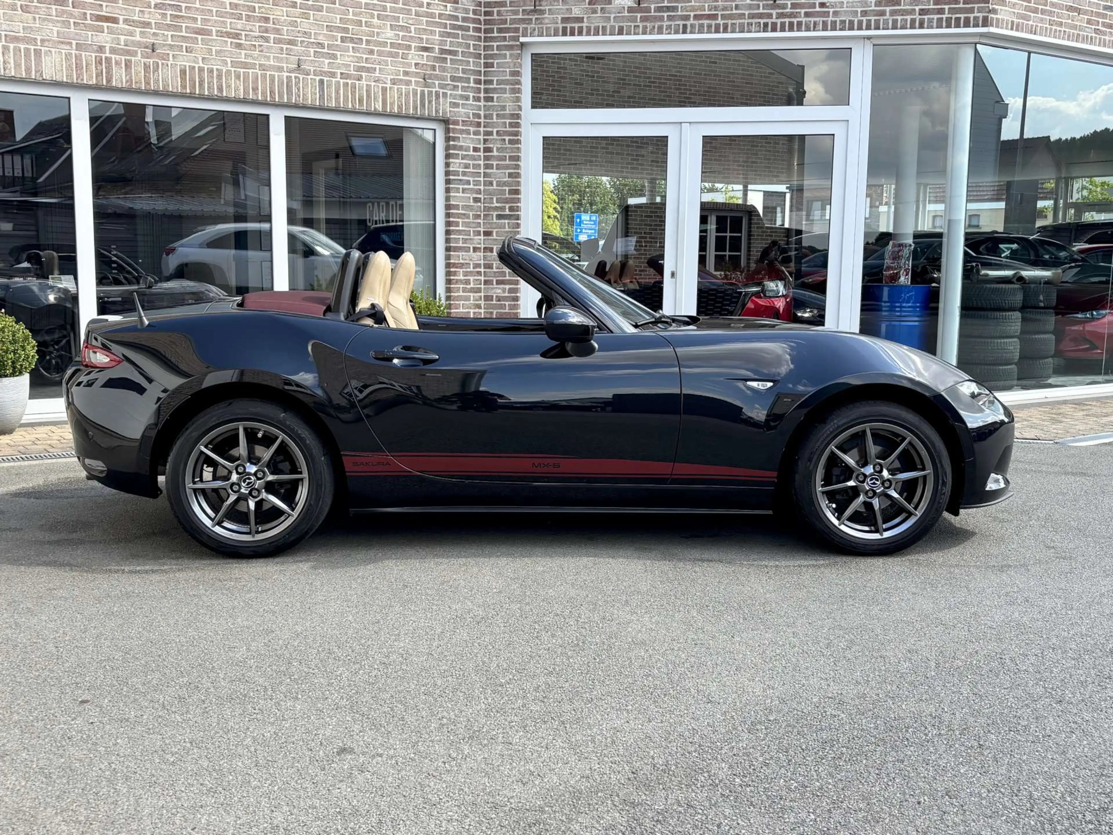 Mazda MX-5 MX-5 1.5 ND SAKURA / 57000km / 12m waarborg — photo 6