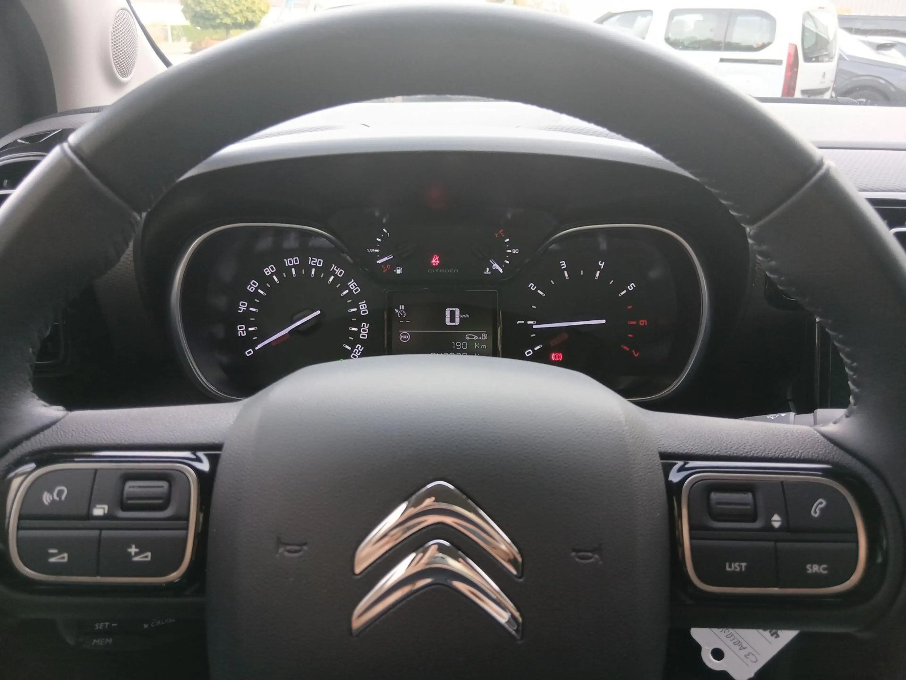Citroen C3 Aircross 1.5 Blue-HDI+Rückfahrkamera — photo 12