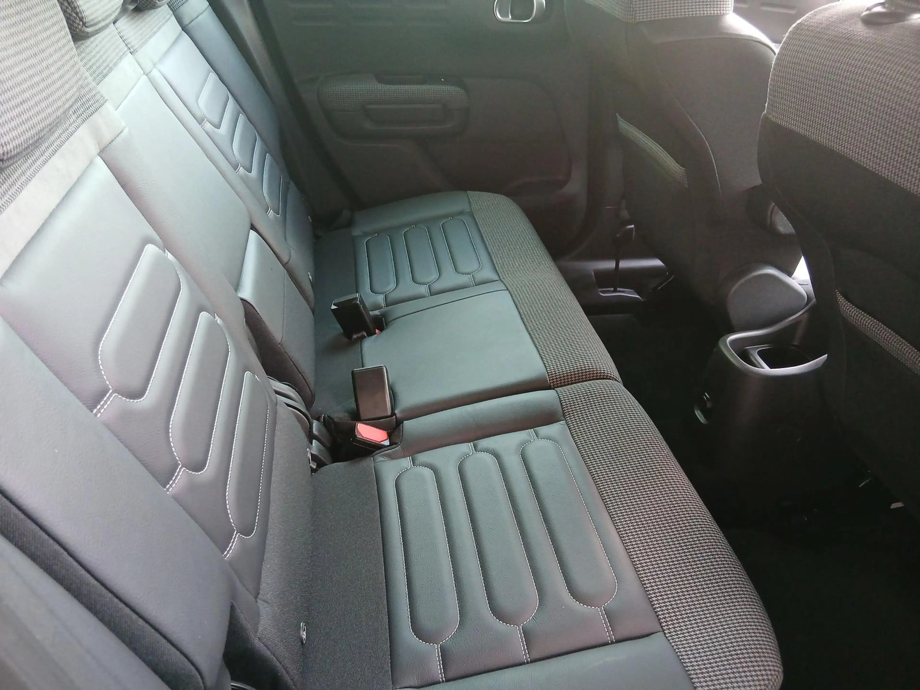 Citroen C3 Aircross 1.5 Blue-HDI+Rückfahrkamera — photo 15