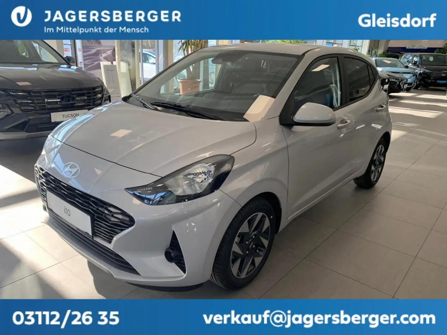 Hyundai i10 1,0 GO PLUS Grau - 1