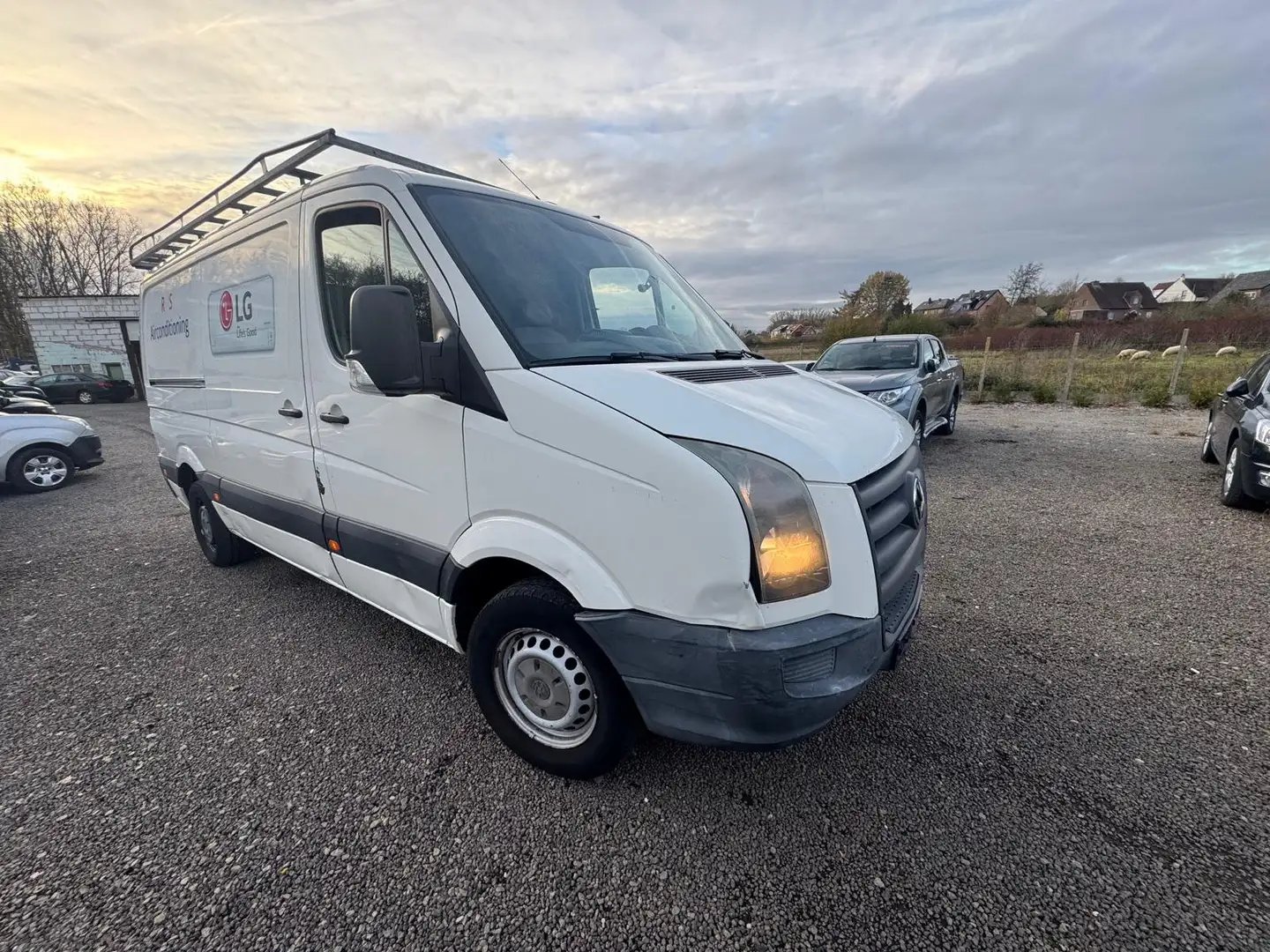 Volkswagen Crafter 2.5 TDi Bianco - 1