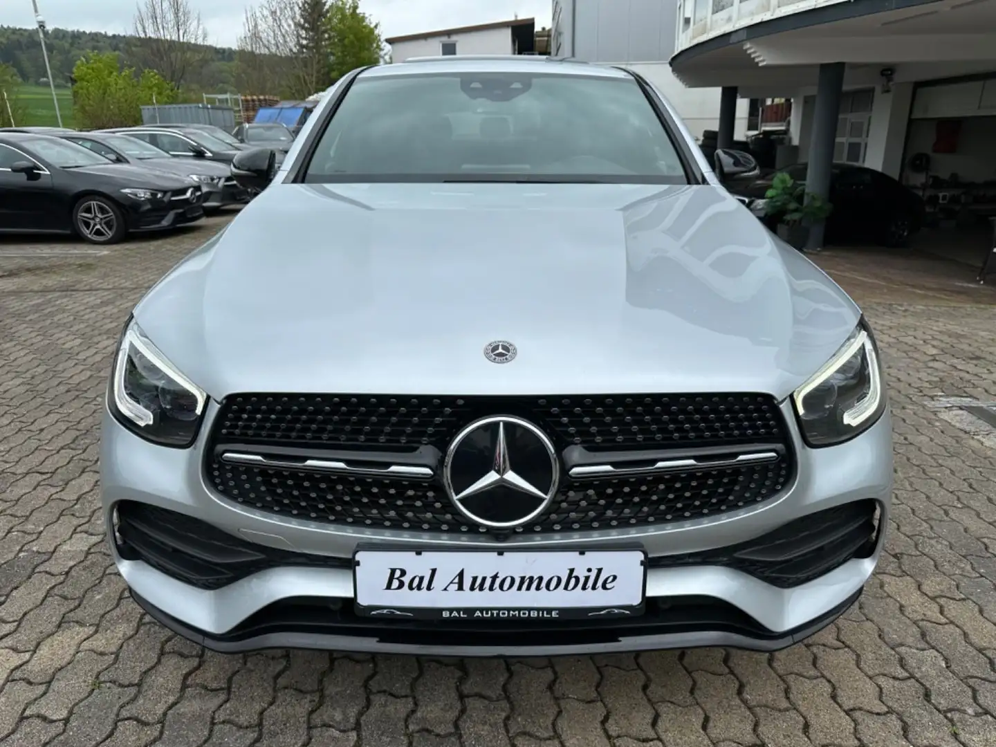 Mercedes-Benz GLC 300 d 4Matic COUPE AMG WIEDE AMBI LEDER KAM Argent - 2
