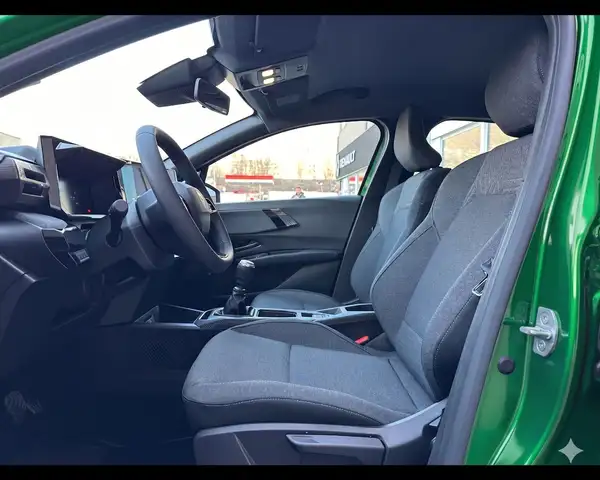 Renault Clio view 15