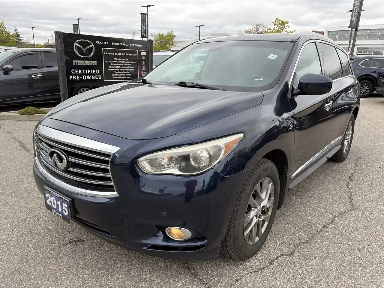 Infiniti QX60 снимка Infiniti QX60
