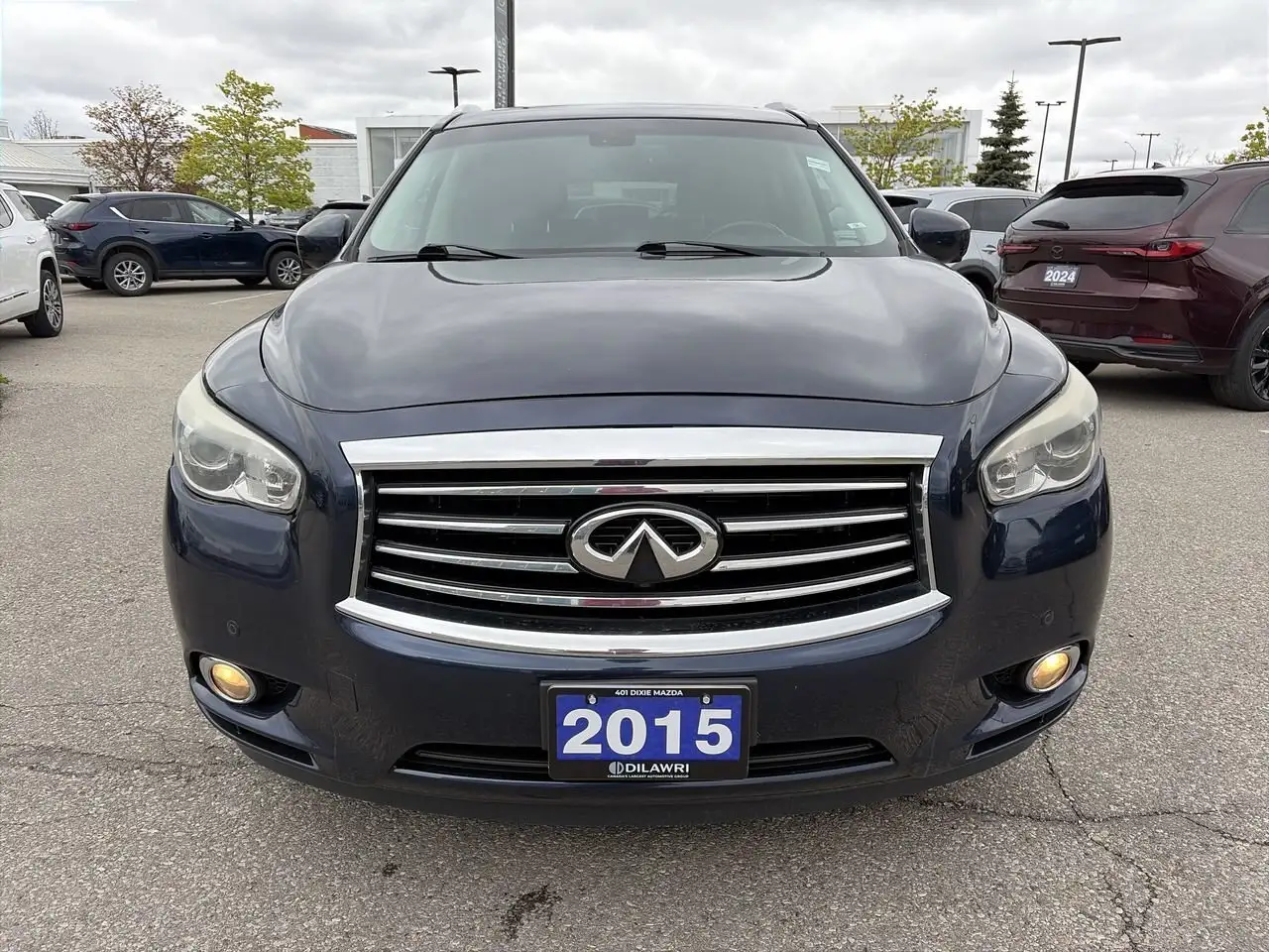 Infiniti QX60 снимка Infiniti QX60