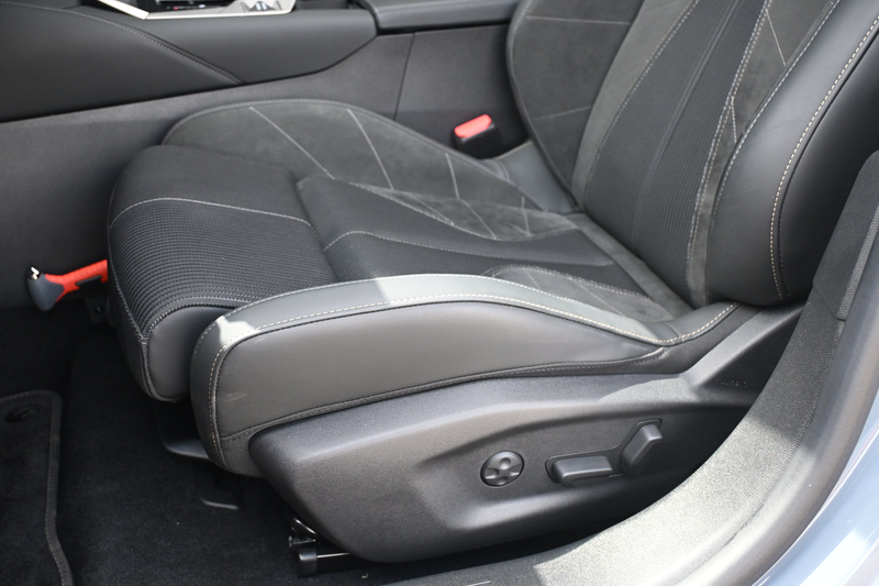 DS Automobiles DS 4 No E-Tense Etoile Absolute Comfort Tech Pack 58.3 — photo 10