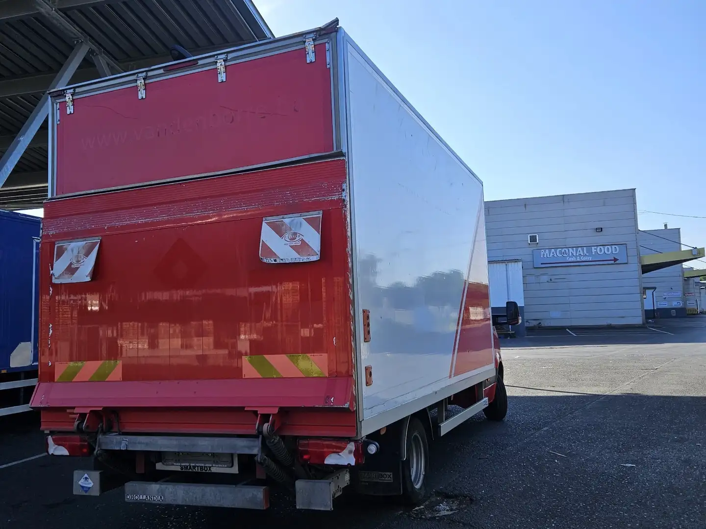 Mercedes-Benz Sprinter MERCEDES SPRINTER 516 BITURBO - caisse hayon - 2