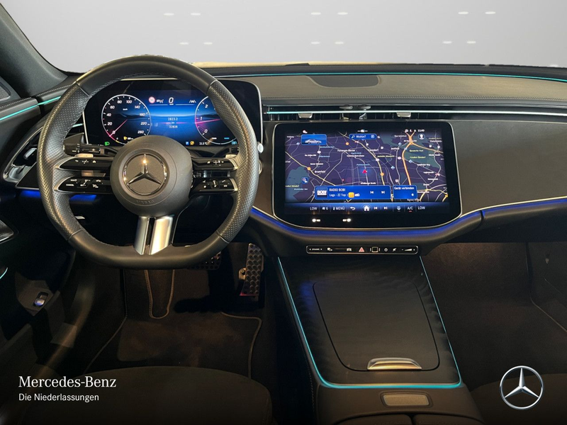 Mercedes-Benz E 220 d AMG WideScreen 360° Burmester Distr. AHK — photo 13