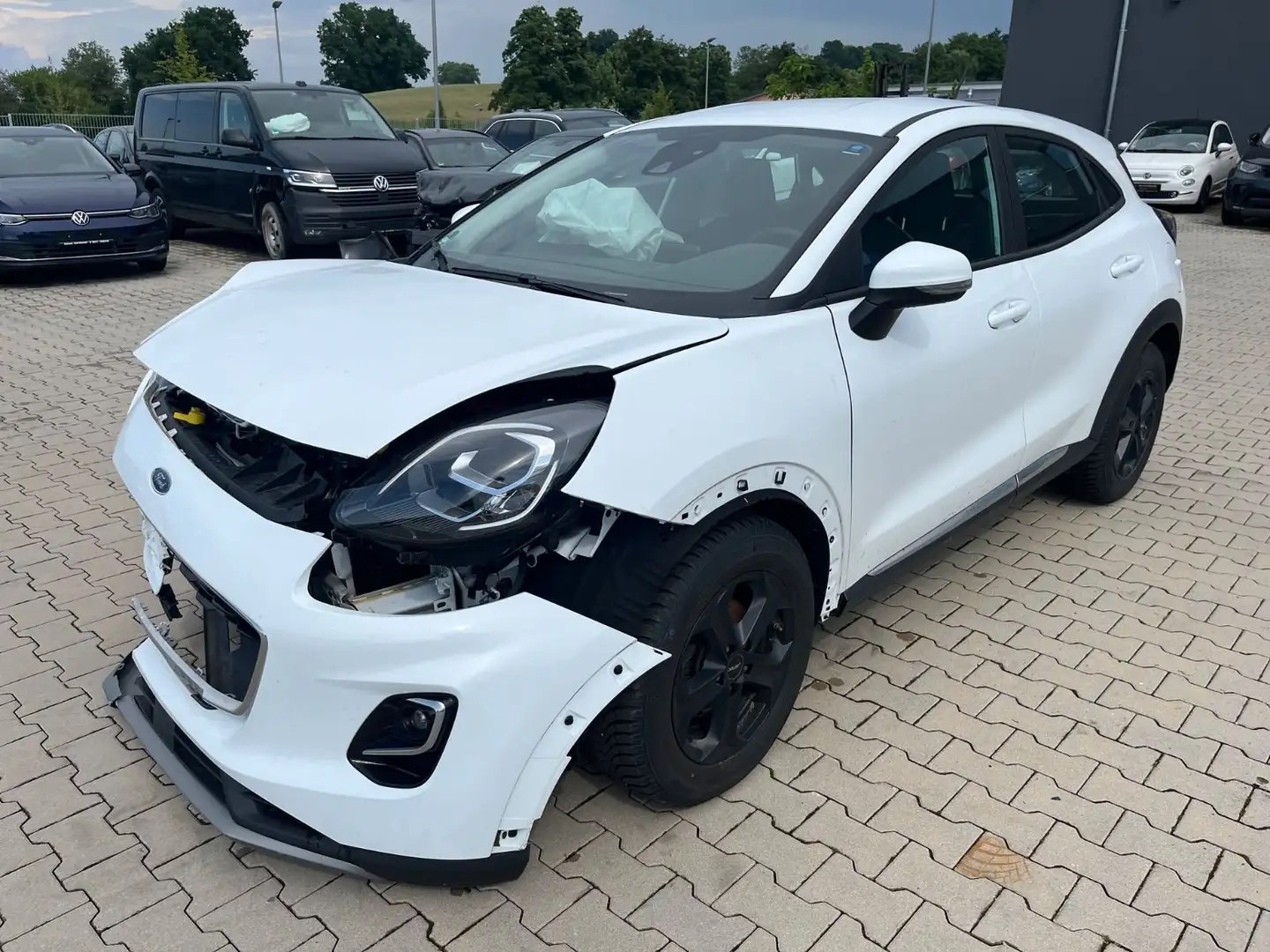 Ford Puma Titanium Design 1.0 Frontschaden fährt Blanc - 2