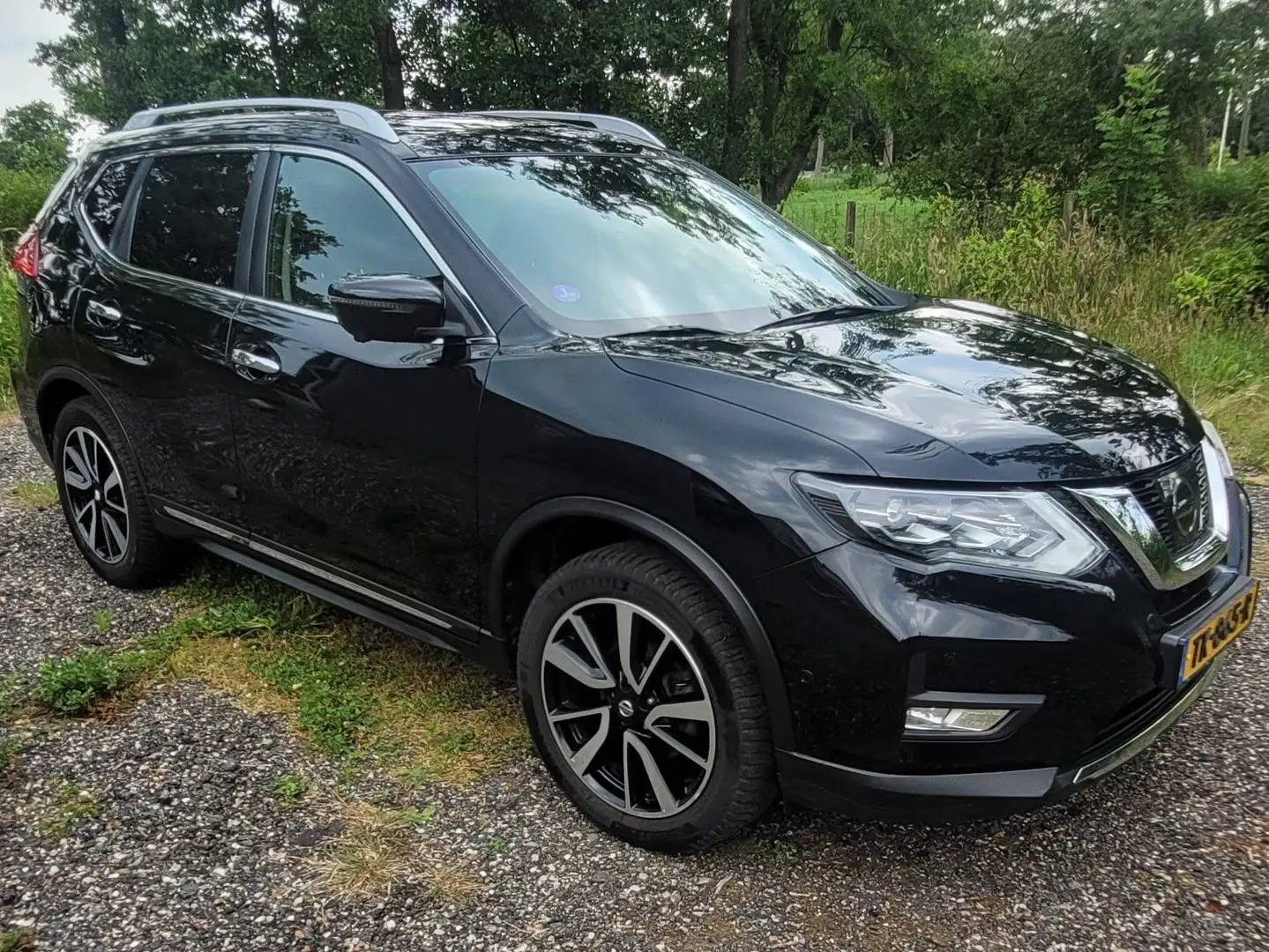 Nissan X-Trail X-Trail 1.6 DIG-T Tekna Zwart - 1