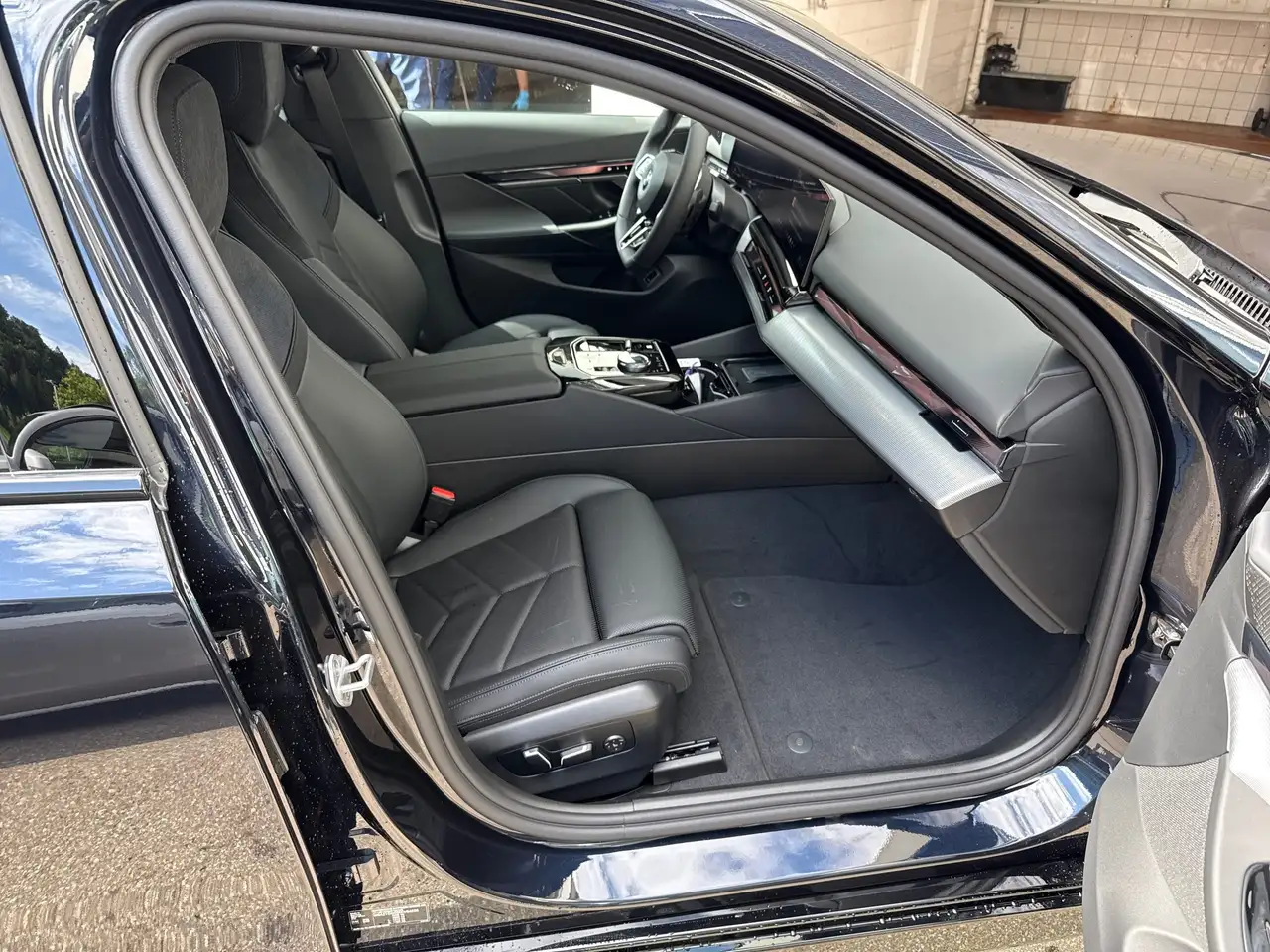 BMW 520 d xDrive M Sportpaket Head-Up HK HiFi DAB 9