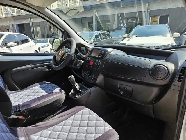 Fiat Fiorino view 10