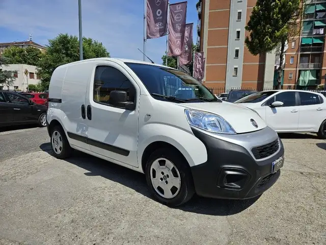 Fiat Fiorino view 3