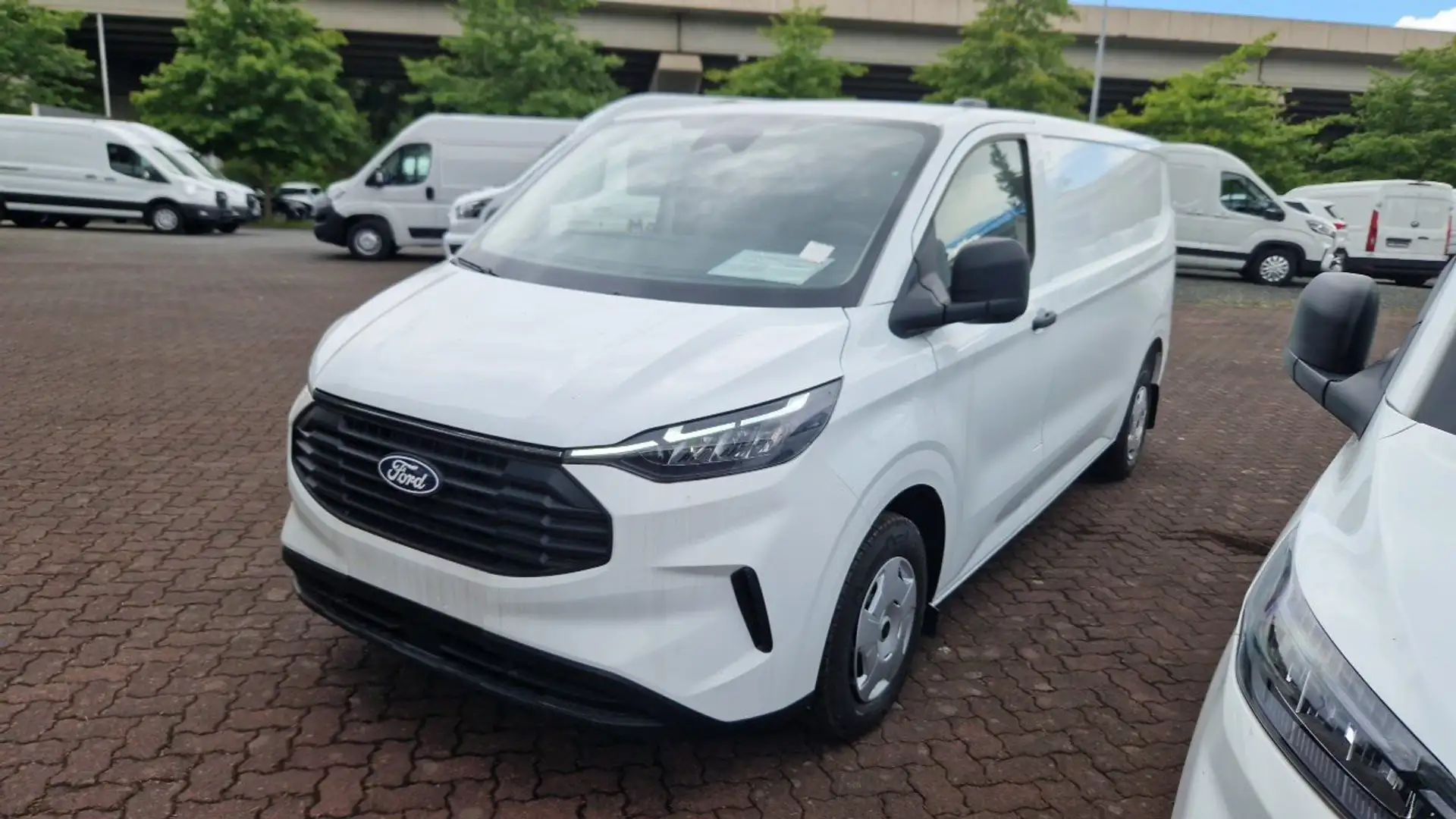 Ford Transit Custom Kasten 300 L2 Trend FWD DAB LED Blanc - 1