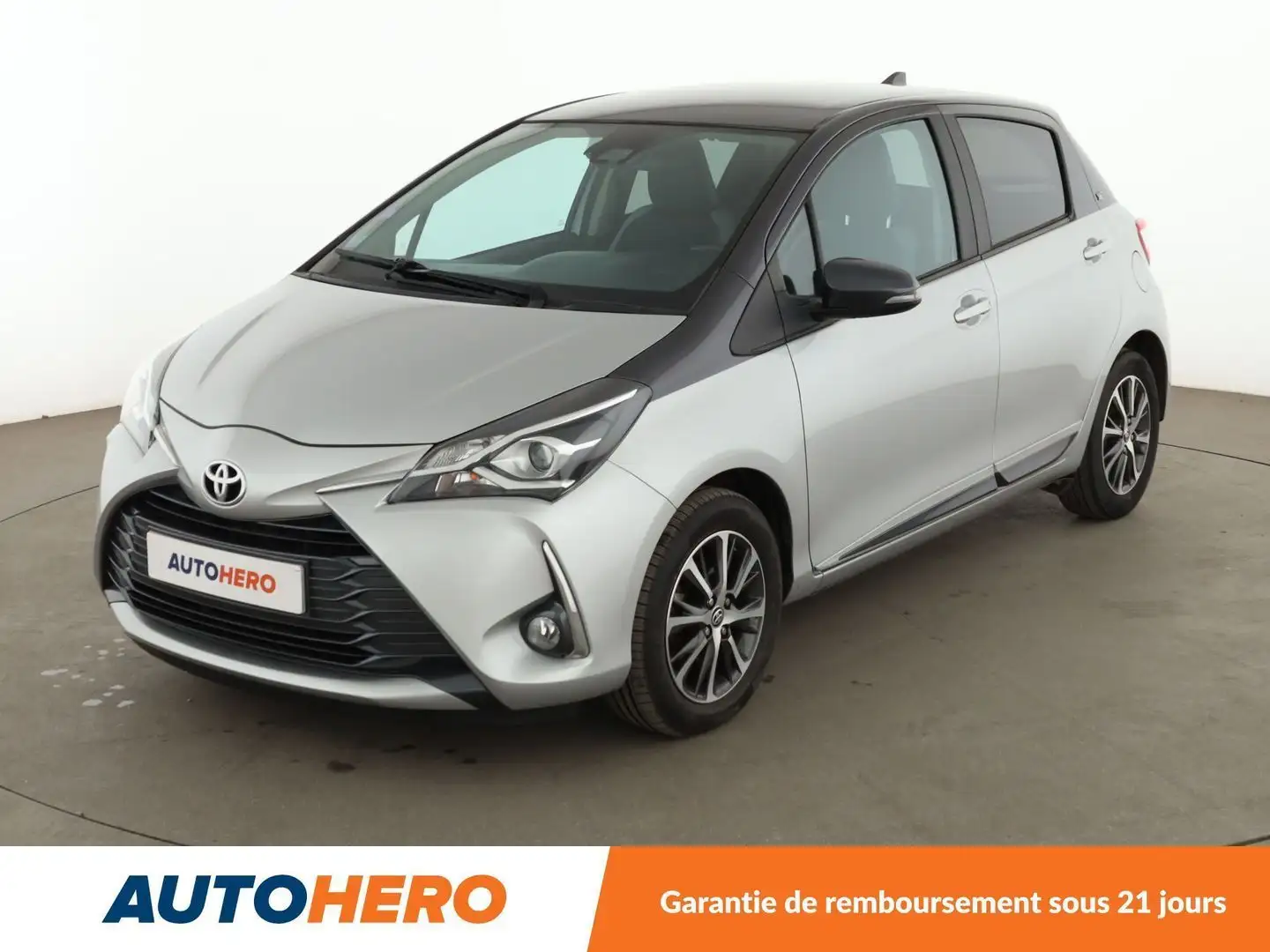 Toyota Yaris 1.5 VVT-i Design Y20 Gris - 1